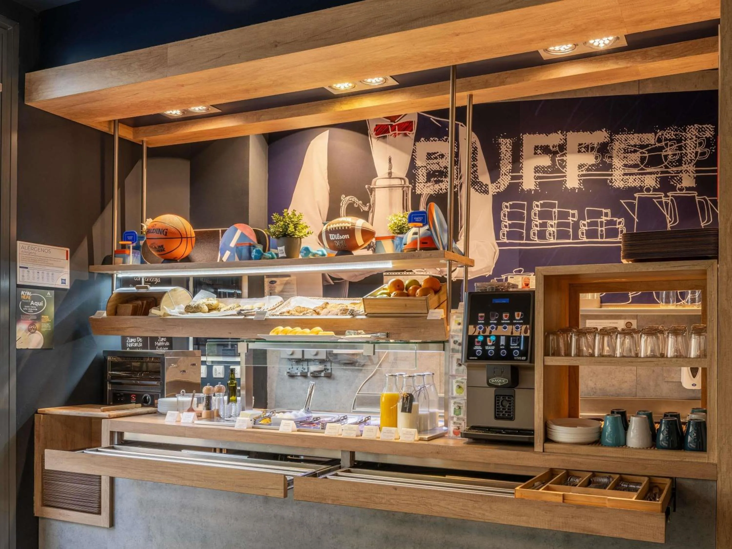 Breakfast in Ibis Budget Madrid Centro Lavapies