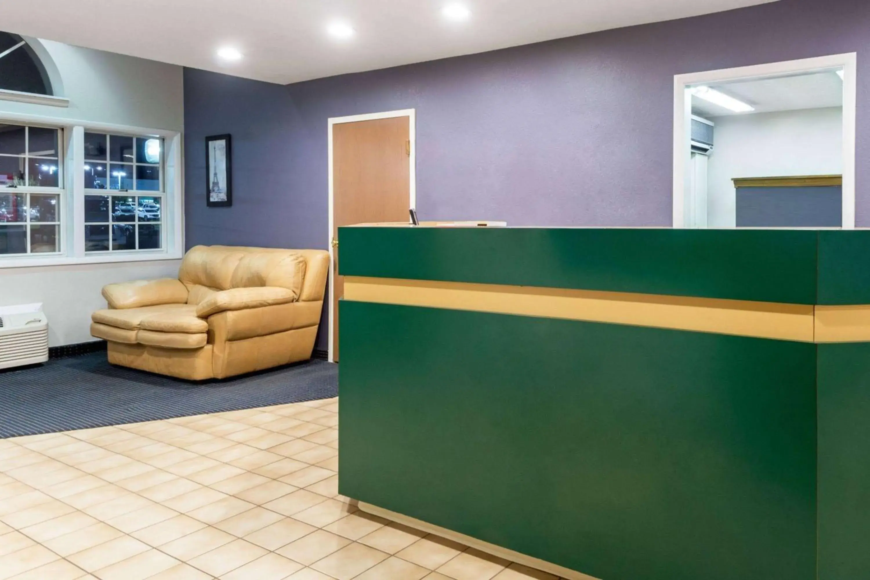 Lobby or reception in Microtel Inn by Wyndham Henrietta Lobby or reception in Microtel Inn by Wyndham Henrietta