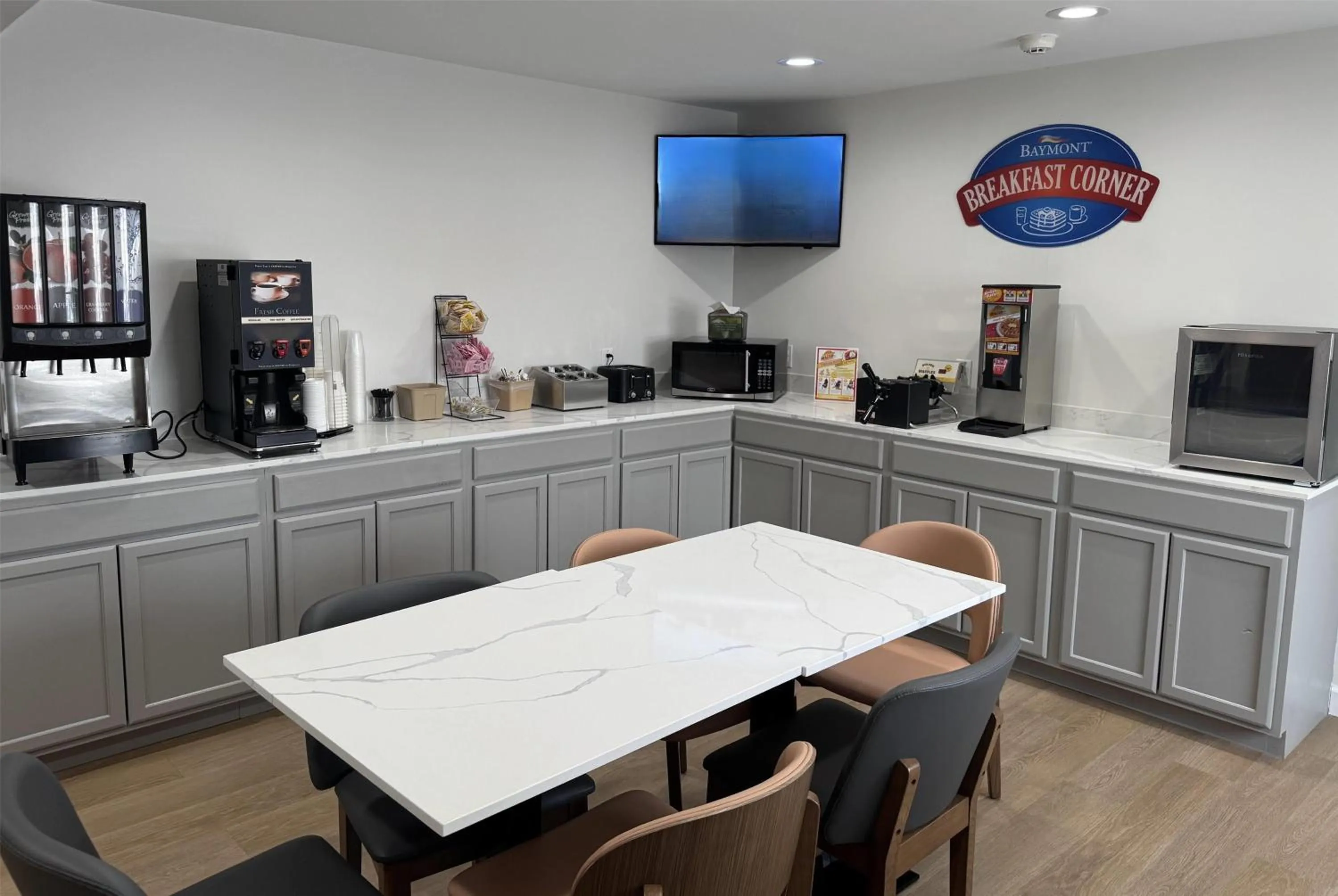 Breakfast in Baymont by Wyndham Henrietta - Rochester