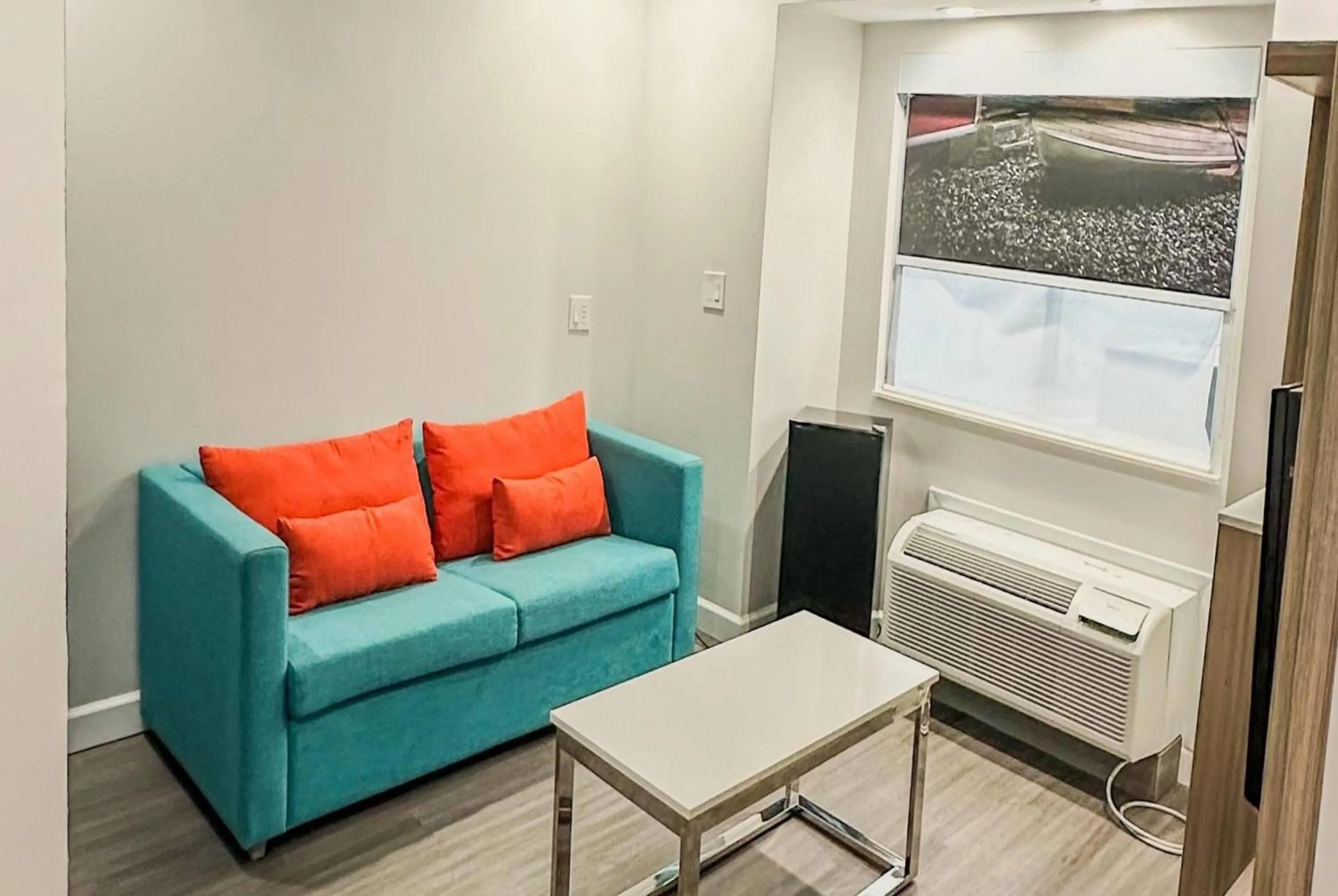 Photo of the whole room in Baymont by Wyndham Henrietta - Rochester