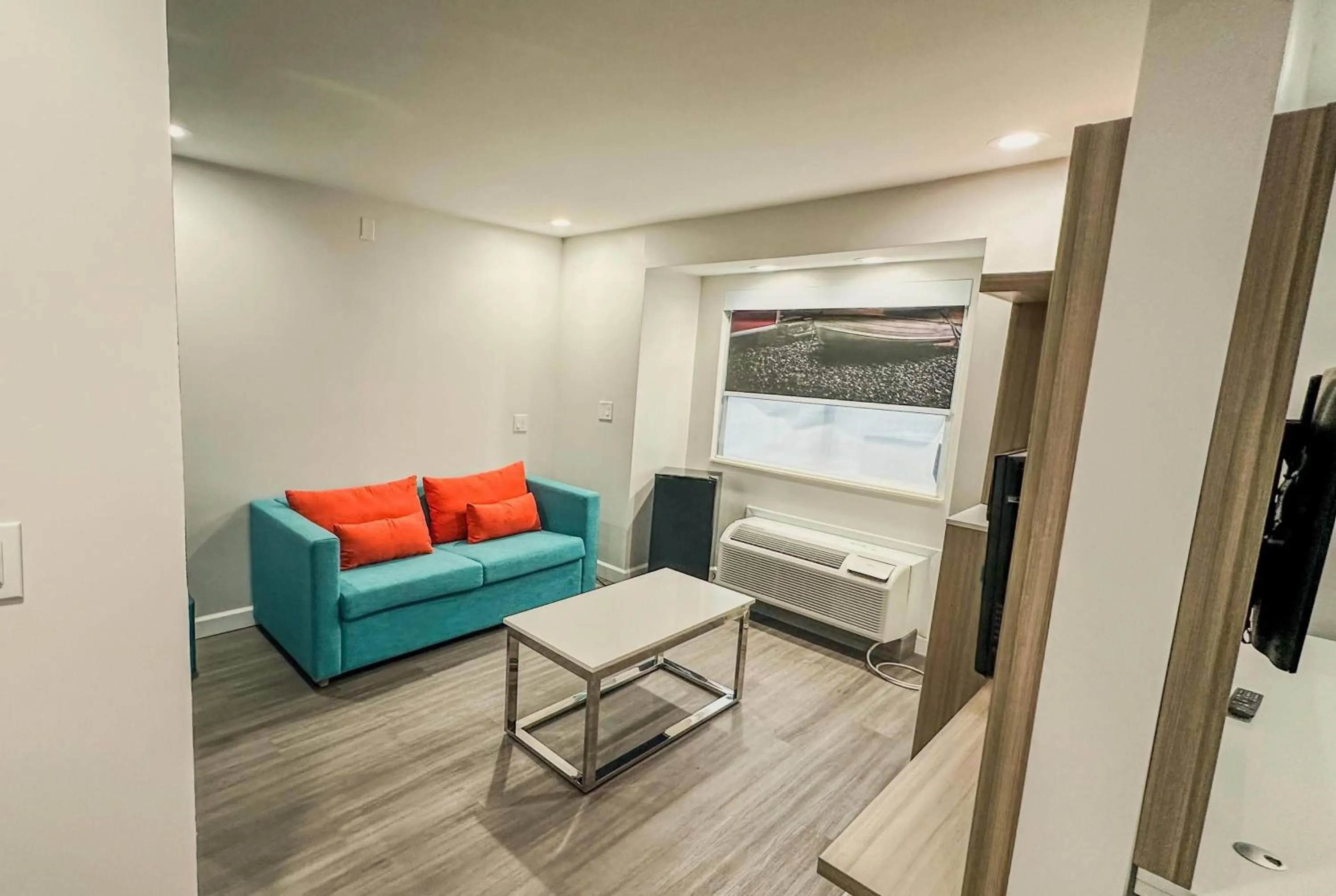 Photo of the whole room in Baymont by Wyndham Henrietta - Rochester