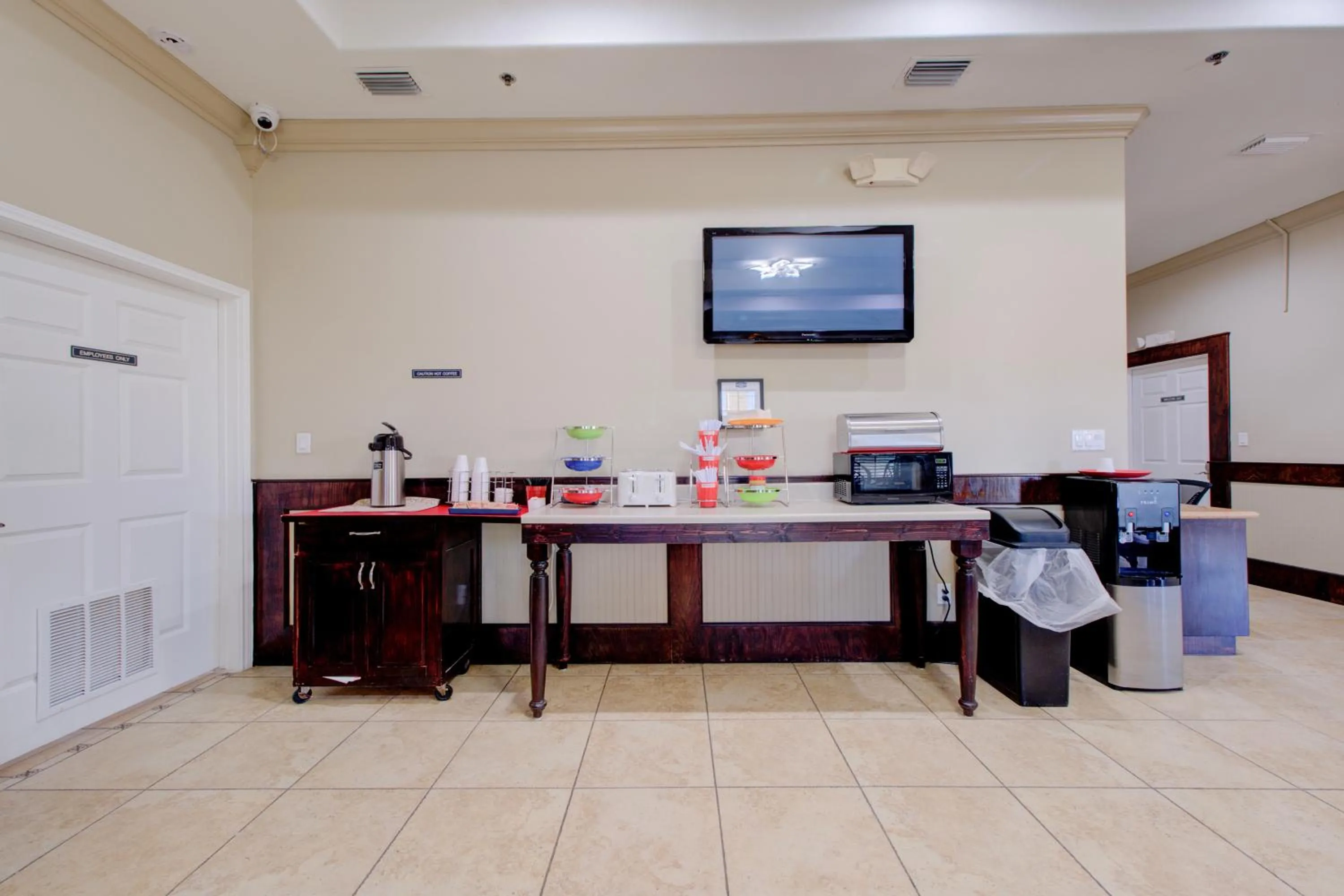 Breakfast in Weslaco Inn by Capital O Near Mercedes