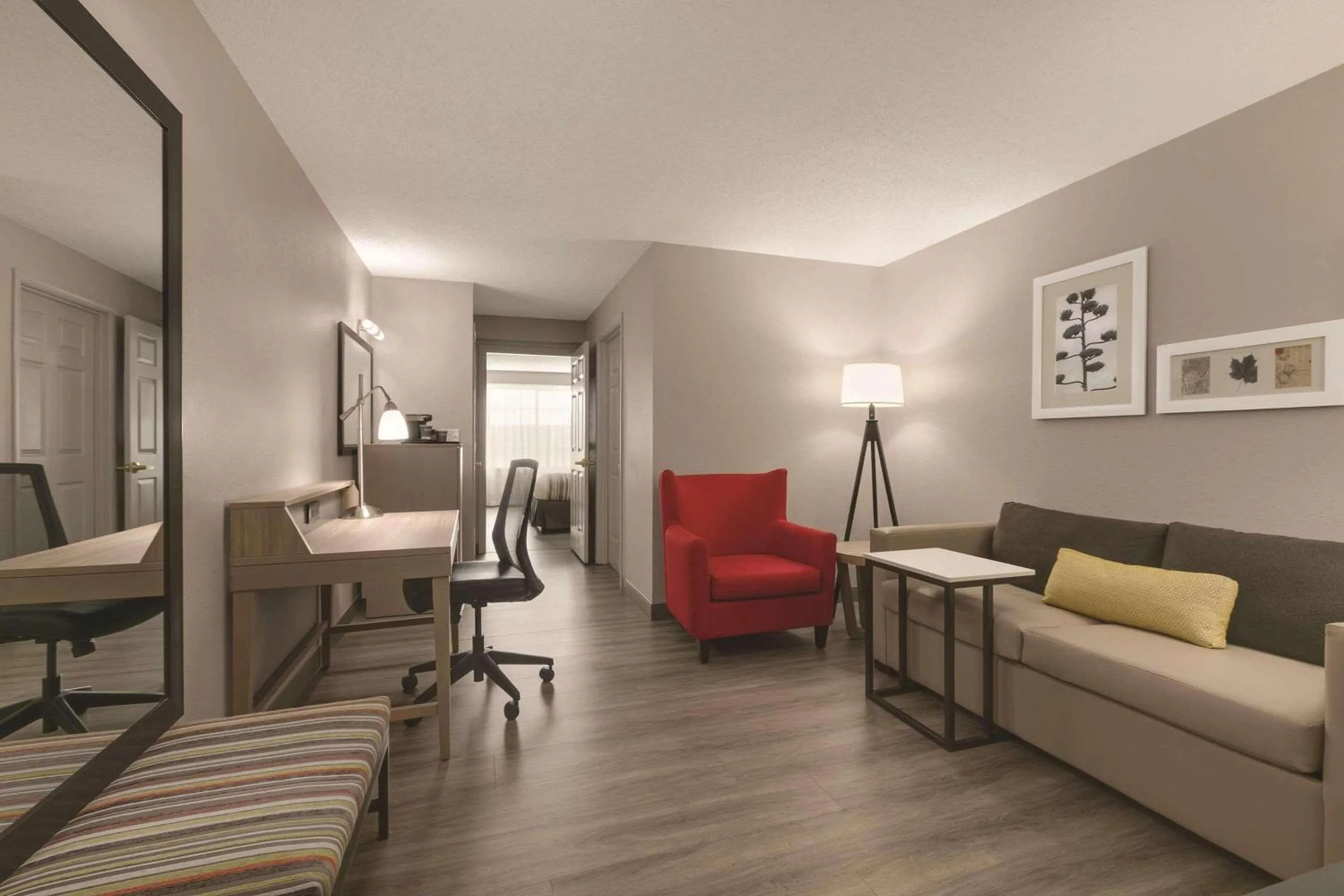 Bedroom in Country Inn & Suites by Radisson, London, KY