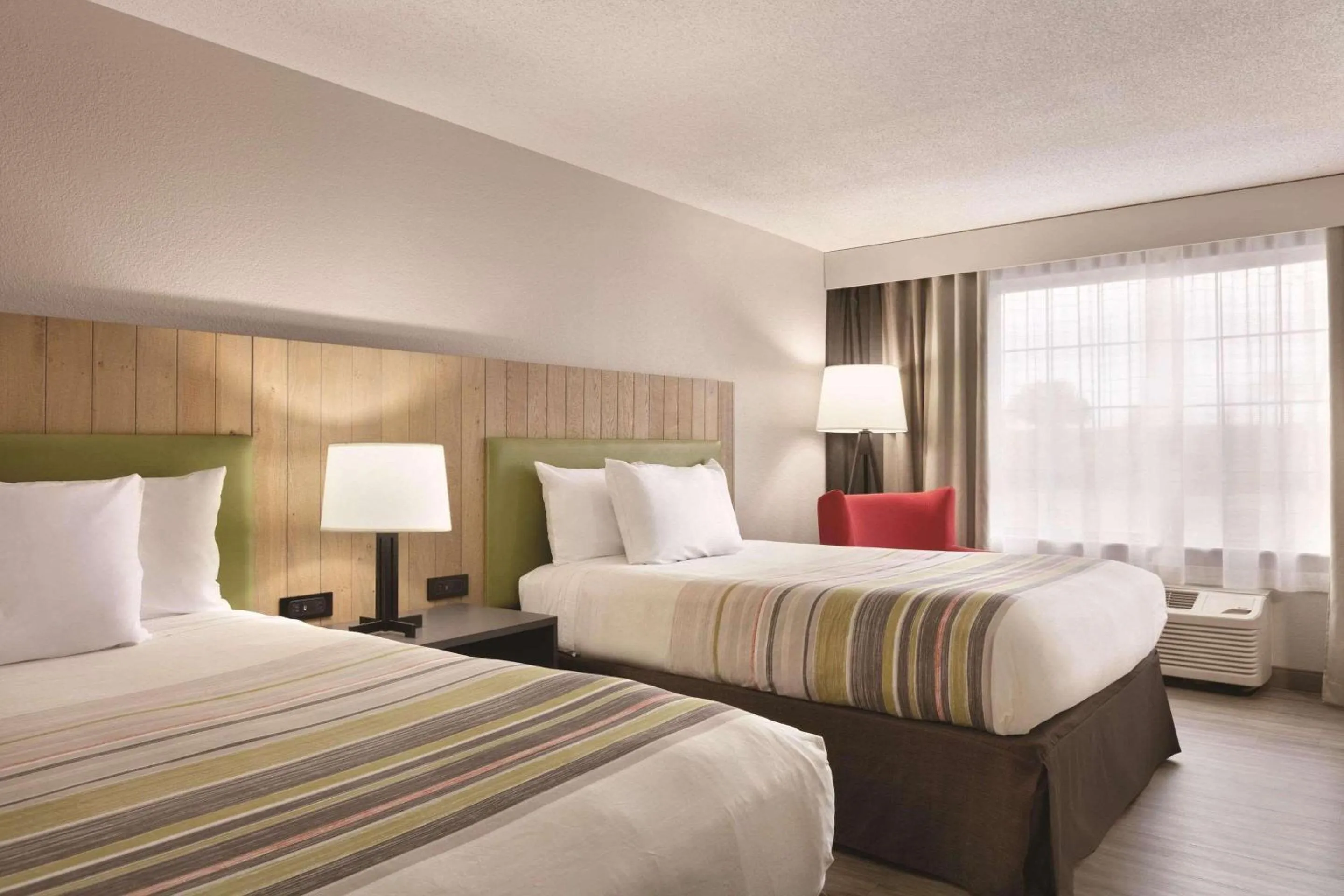 Bedroom, Bed in Country Inn & Suites by Radisson, London, KY