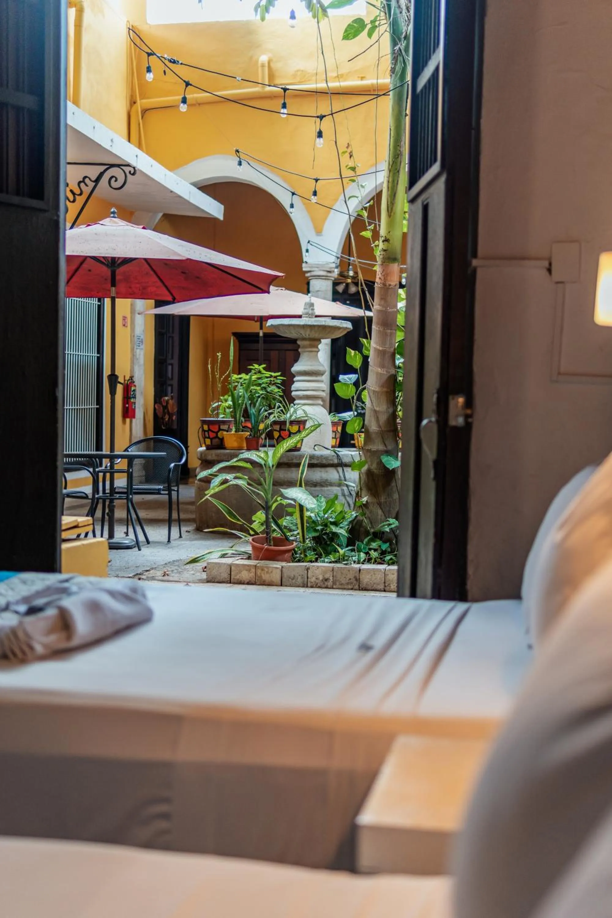 Photo of the whole room, Bed in Hotel Santiago