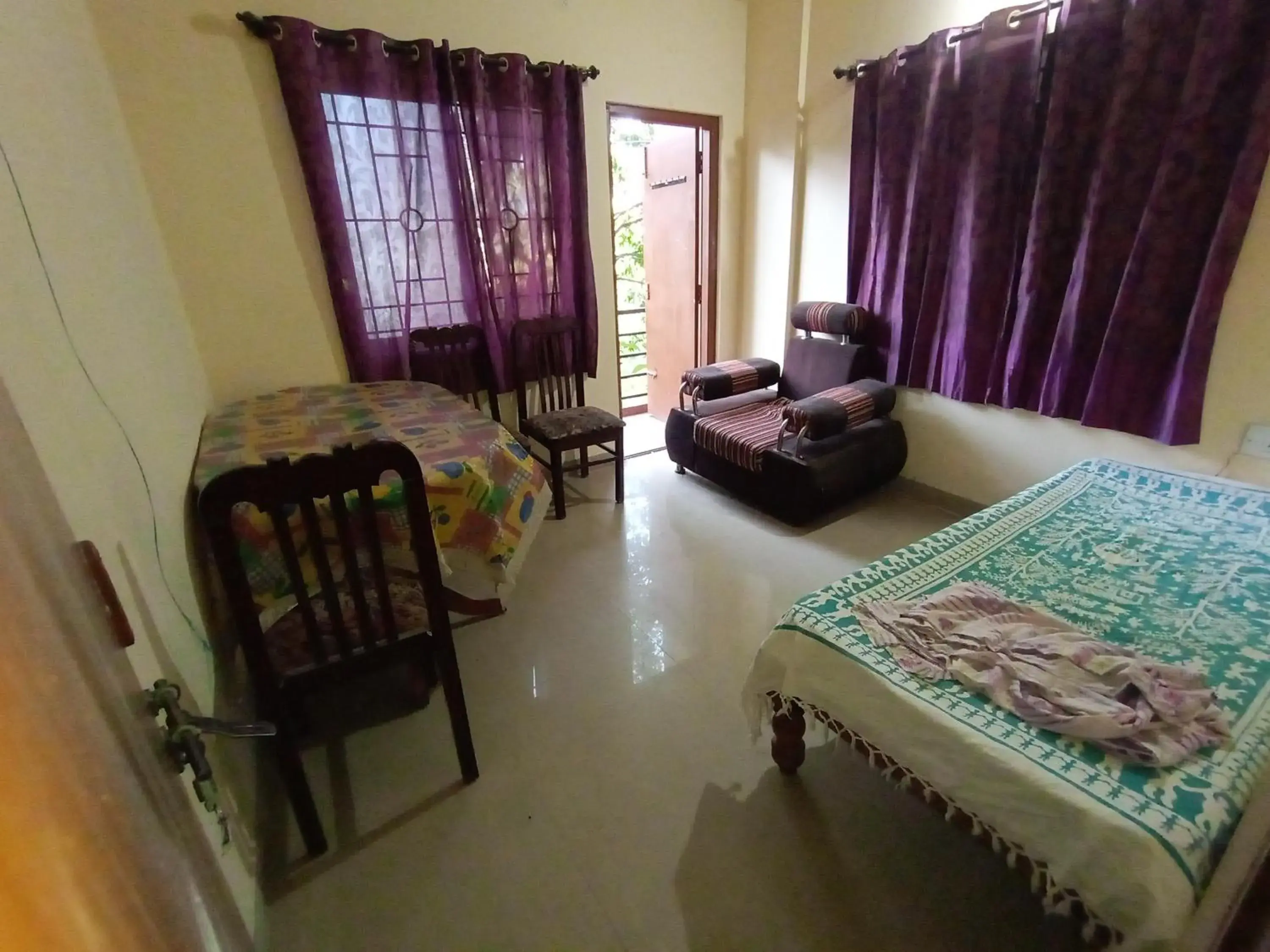 Living room, Bed in Professionals Pride PG Living room, Bed in Professionals Pride PG