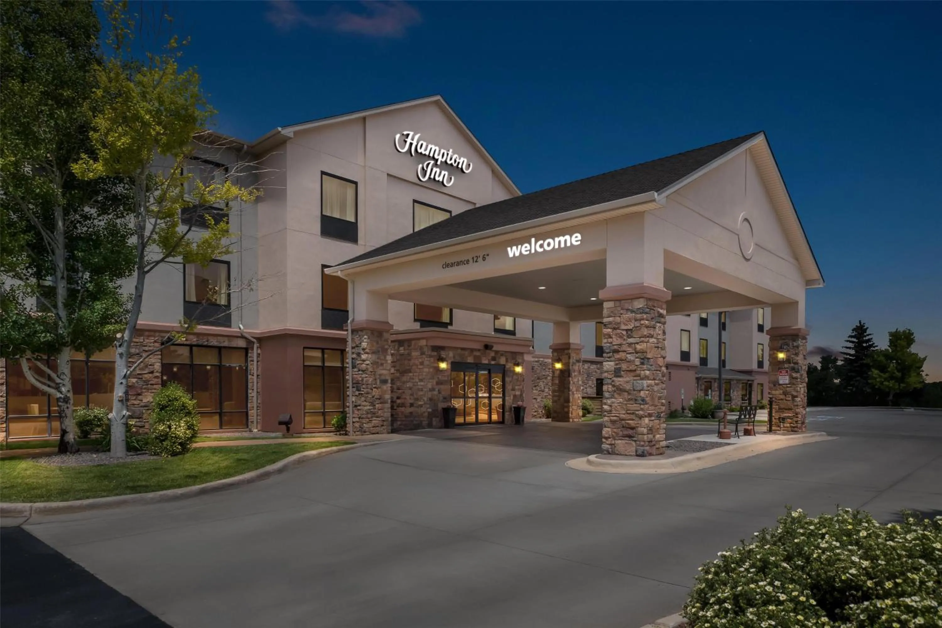 Property building in Hampton Inn Laramie