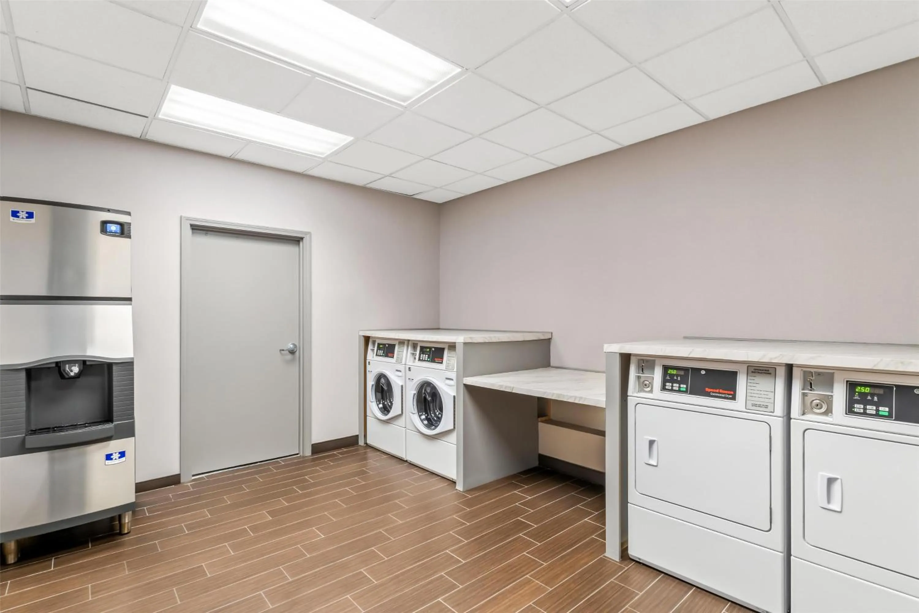 laundry in Hampton Inn Laramie