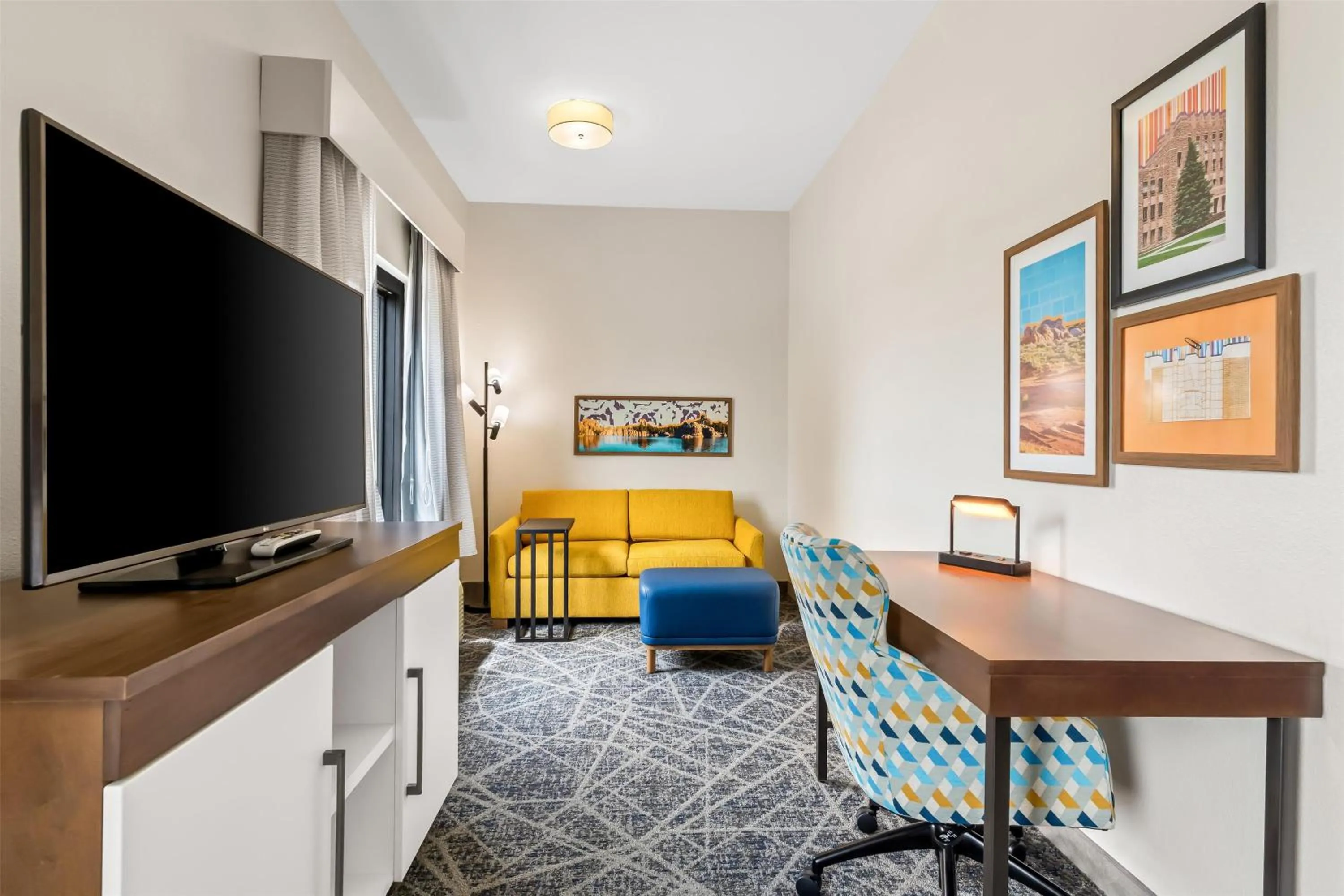 Bedroom in Hampton Inn Laramie