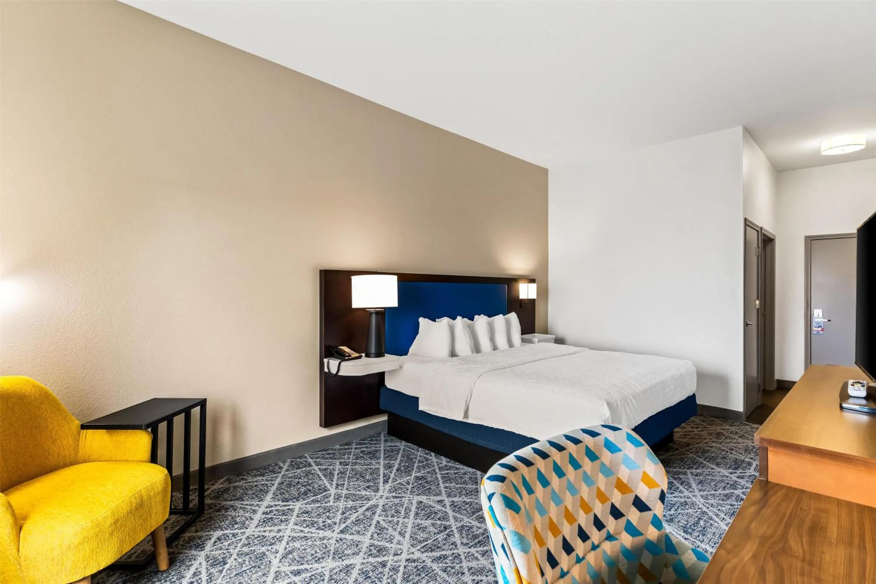 Bed in Hampton Inn Laramie