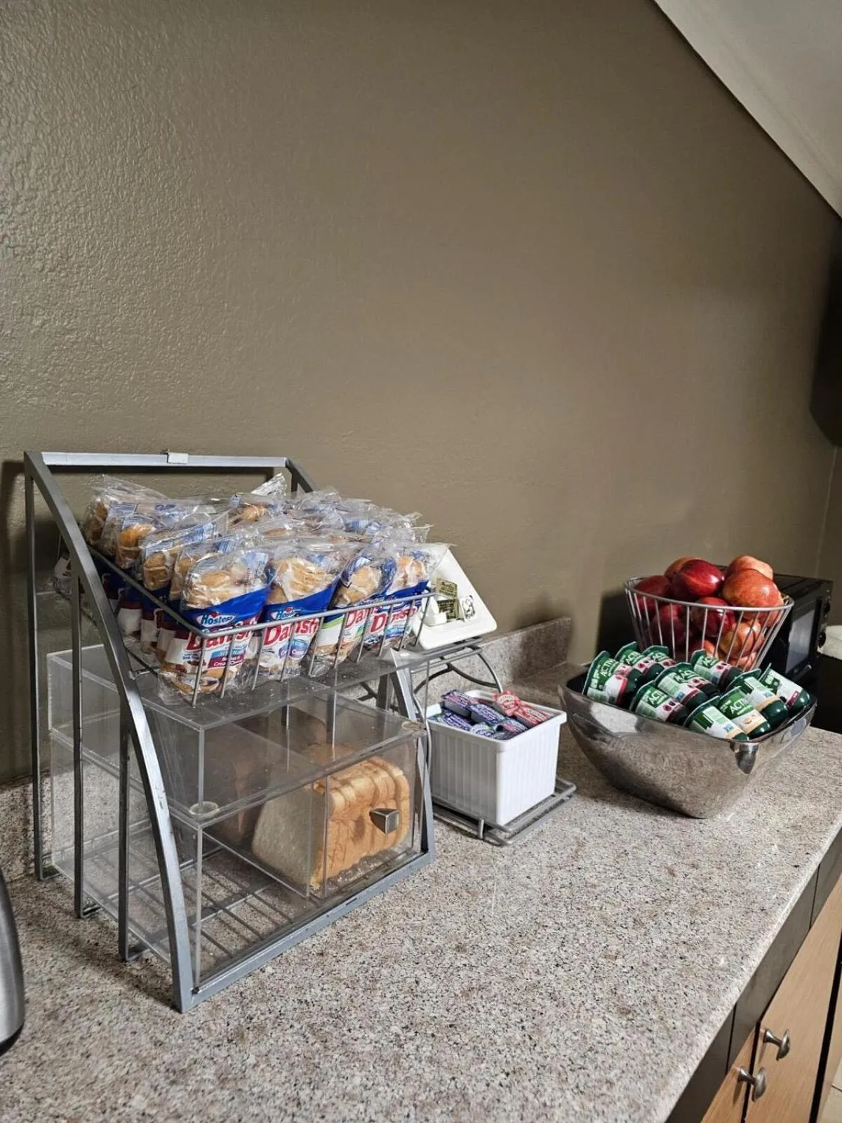 Breakfast in Super 8 by Wyndham Lake Charles Northeast