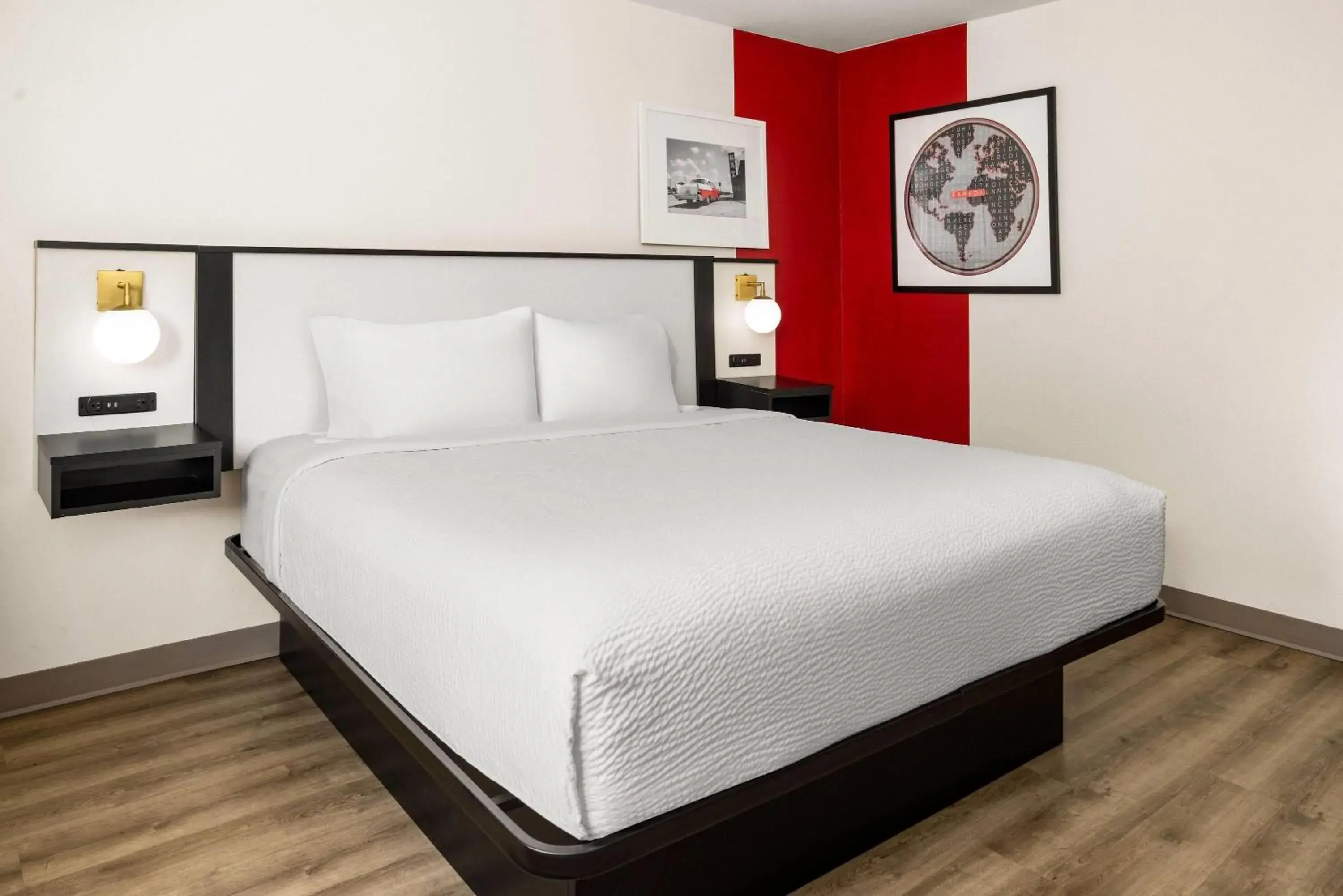 Photo of the whole room, Bed in Ramada by Wyndham York Harrisburg Hershey Photo of the whole room, Bed in Ramada by Wyndham York Harrisburg Hershey