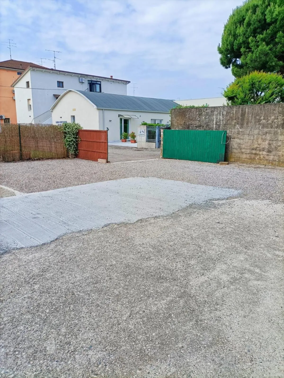 Parking in Garda Guest House