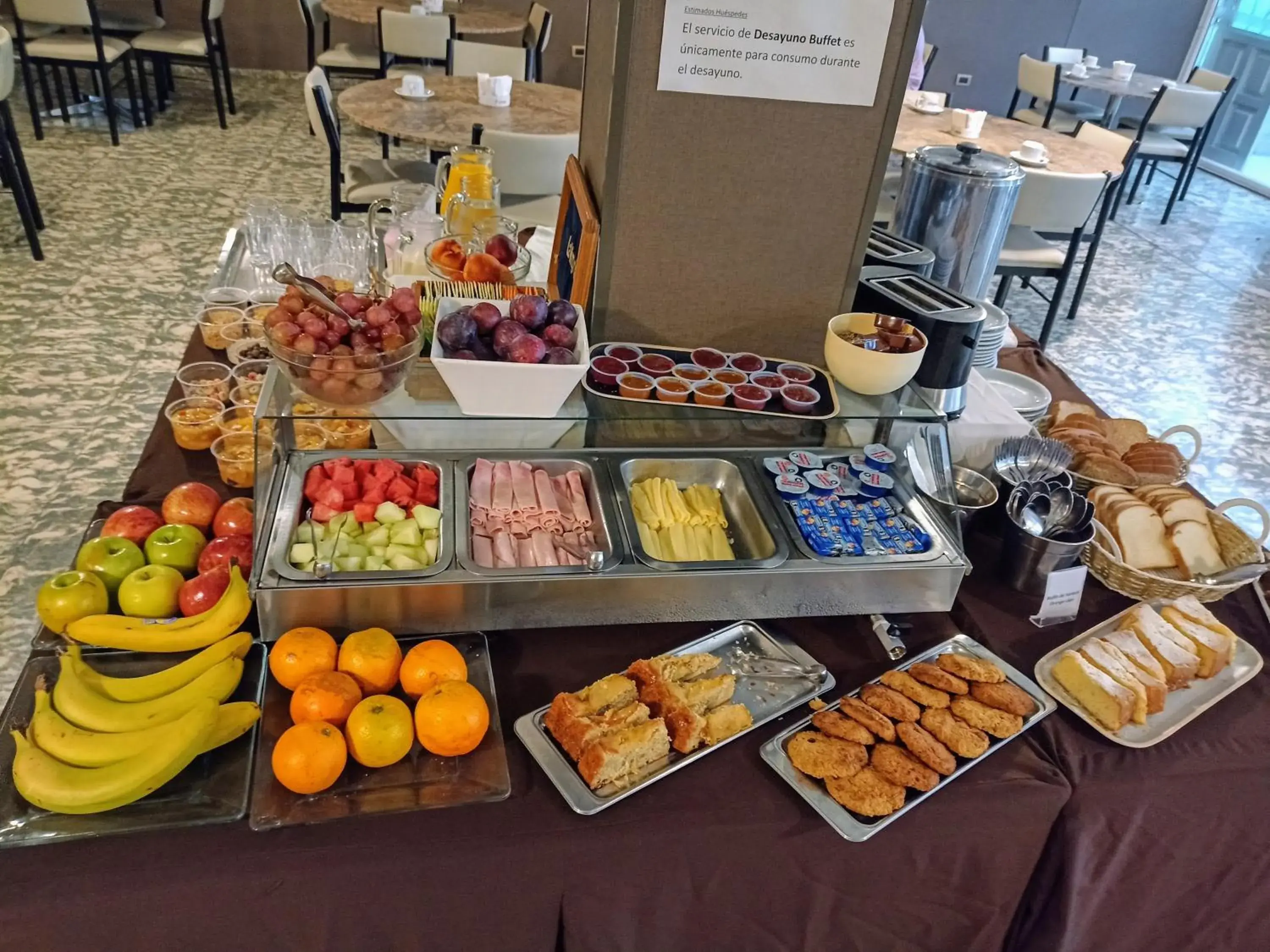 Breakfast in Hotel Nutibara Breakfast in Hotel Nutibara