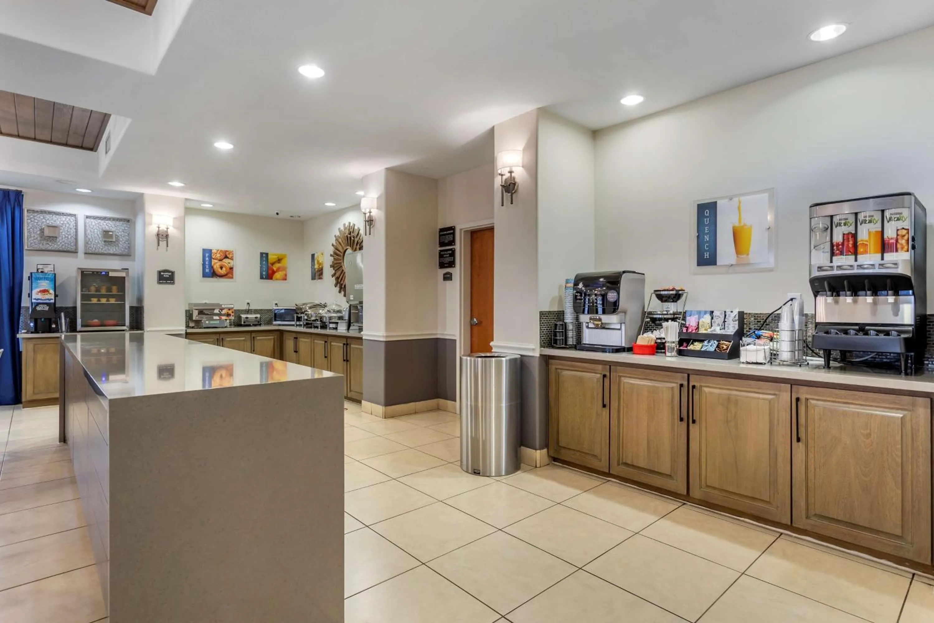 Breakfast in Best Western Sugarland Inn