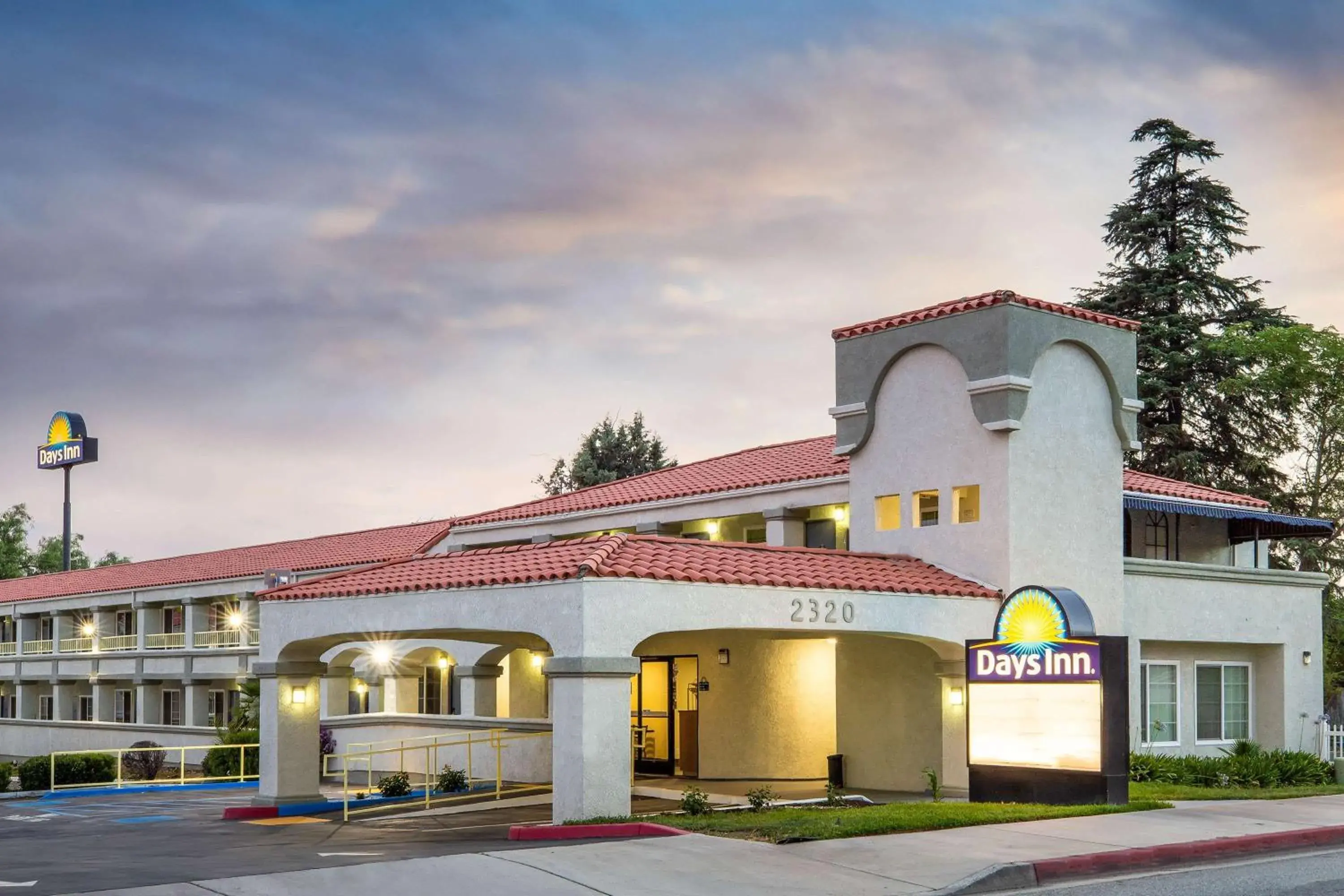 Property building in Days Inn by Wyndham Banning Casino/Outlet Mall Property building in Days Inn by Wyndham Banning Casino/Outlet Mall