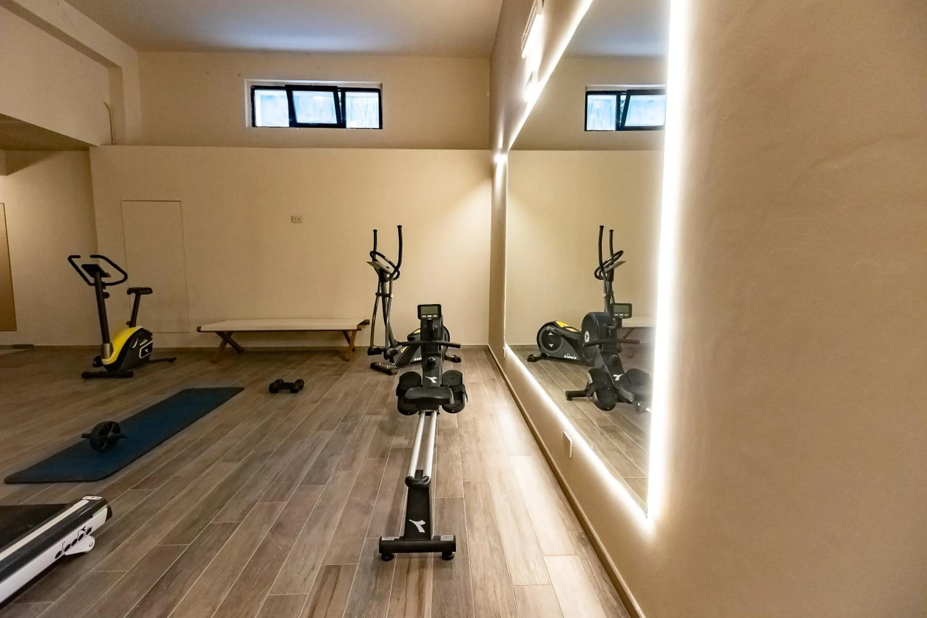 Fitness centre/facilities in Moma Hotel Wellness & Spa