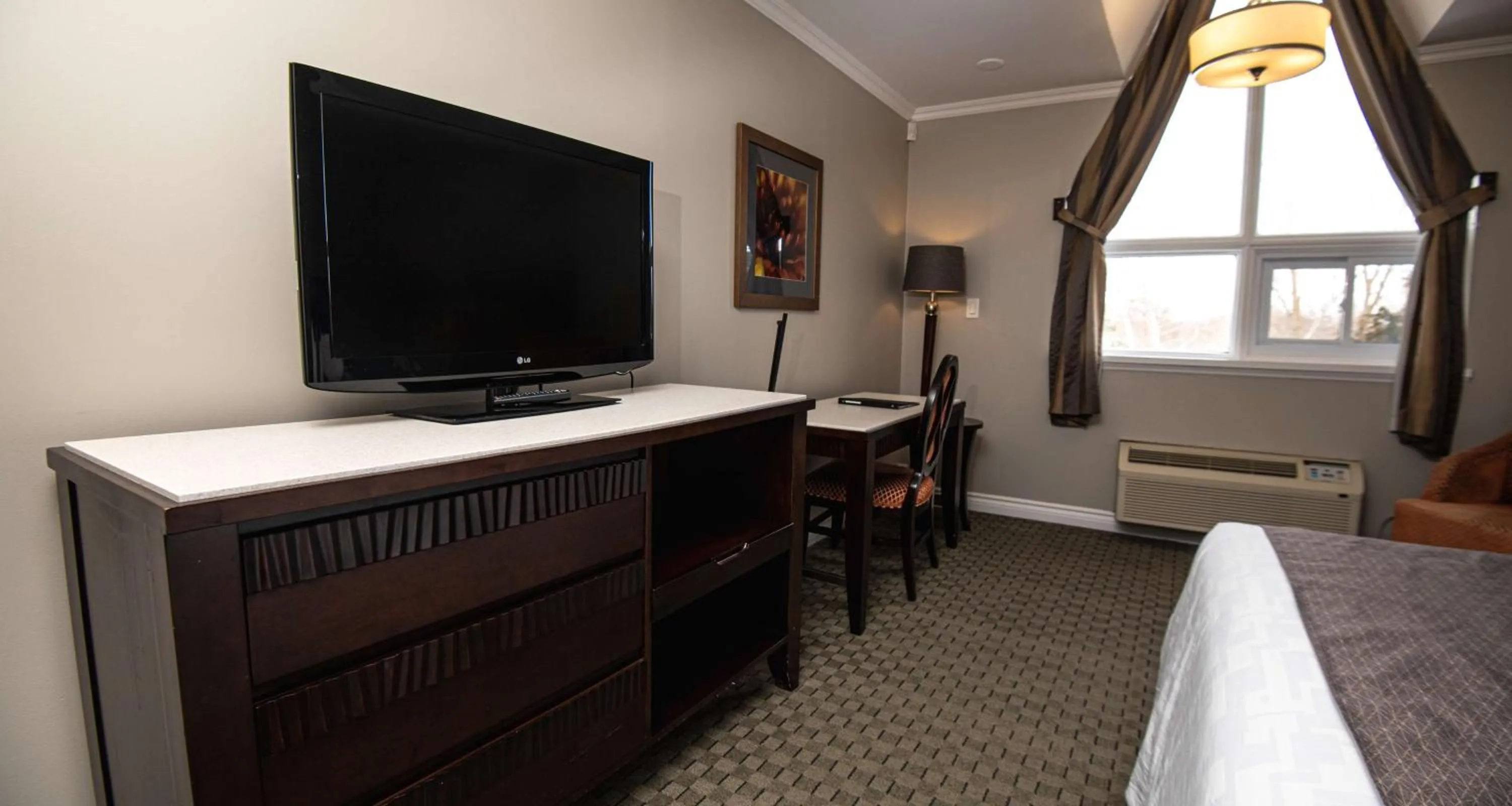 Bedroom, Bed in Elm Hurst Inn & Spa