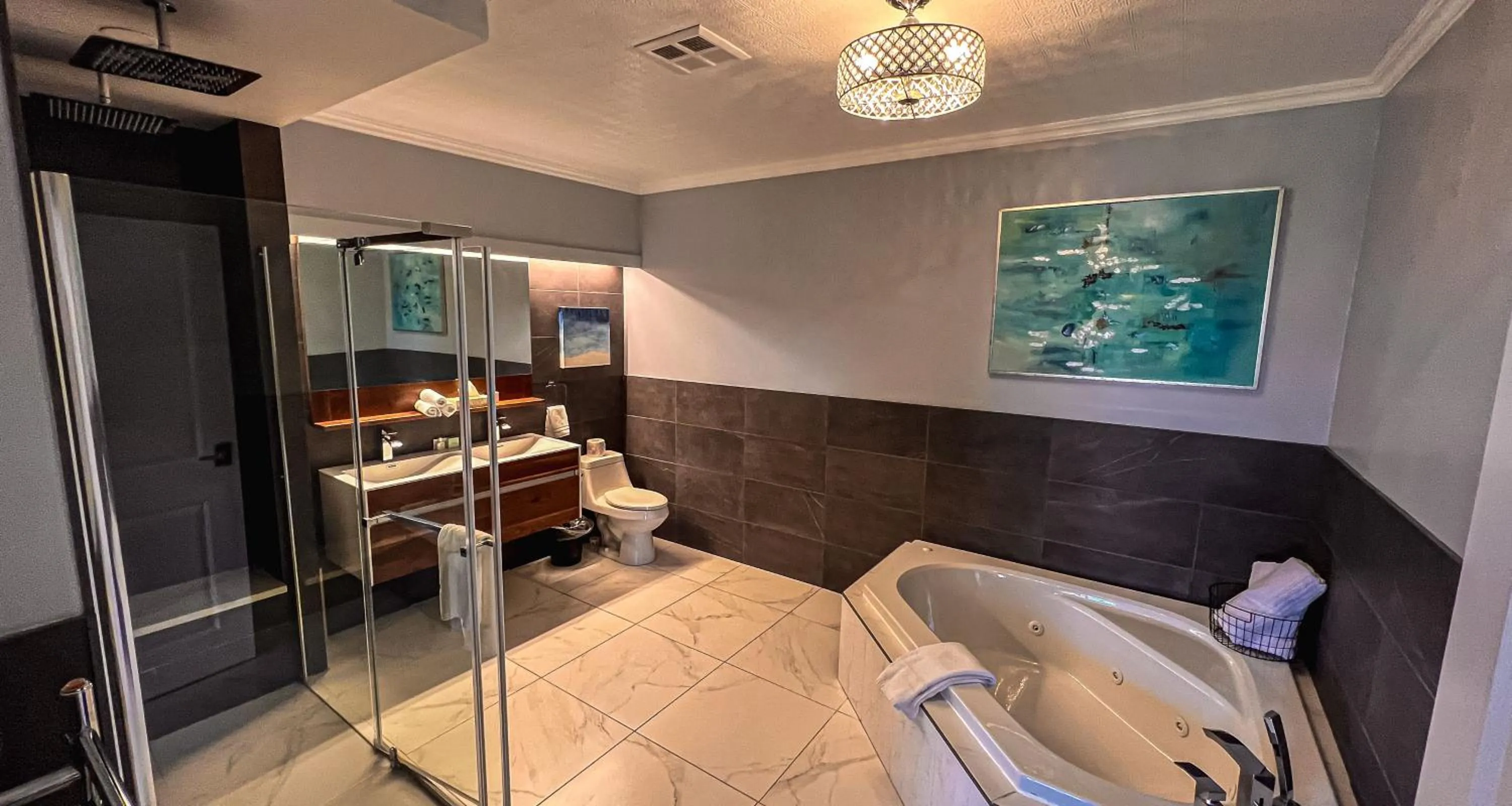 Bathroom in Elm Hurst Inn & Spa