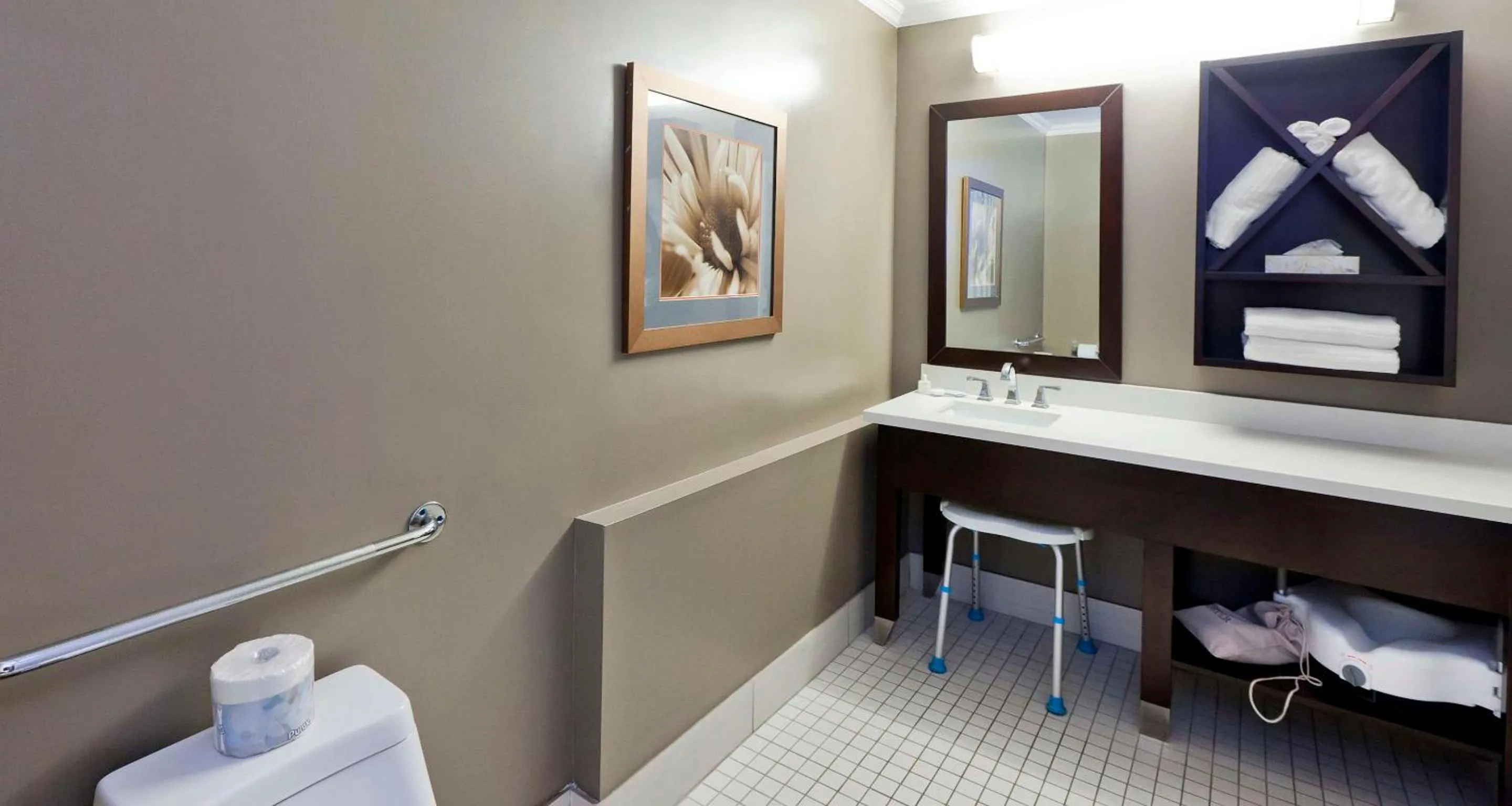 Bathroom in Elm Hurst Inn & Spa