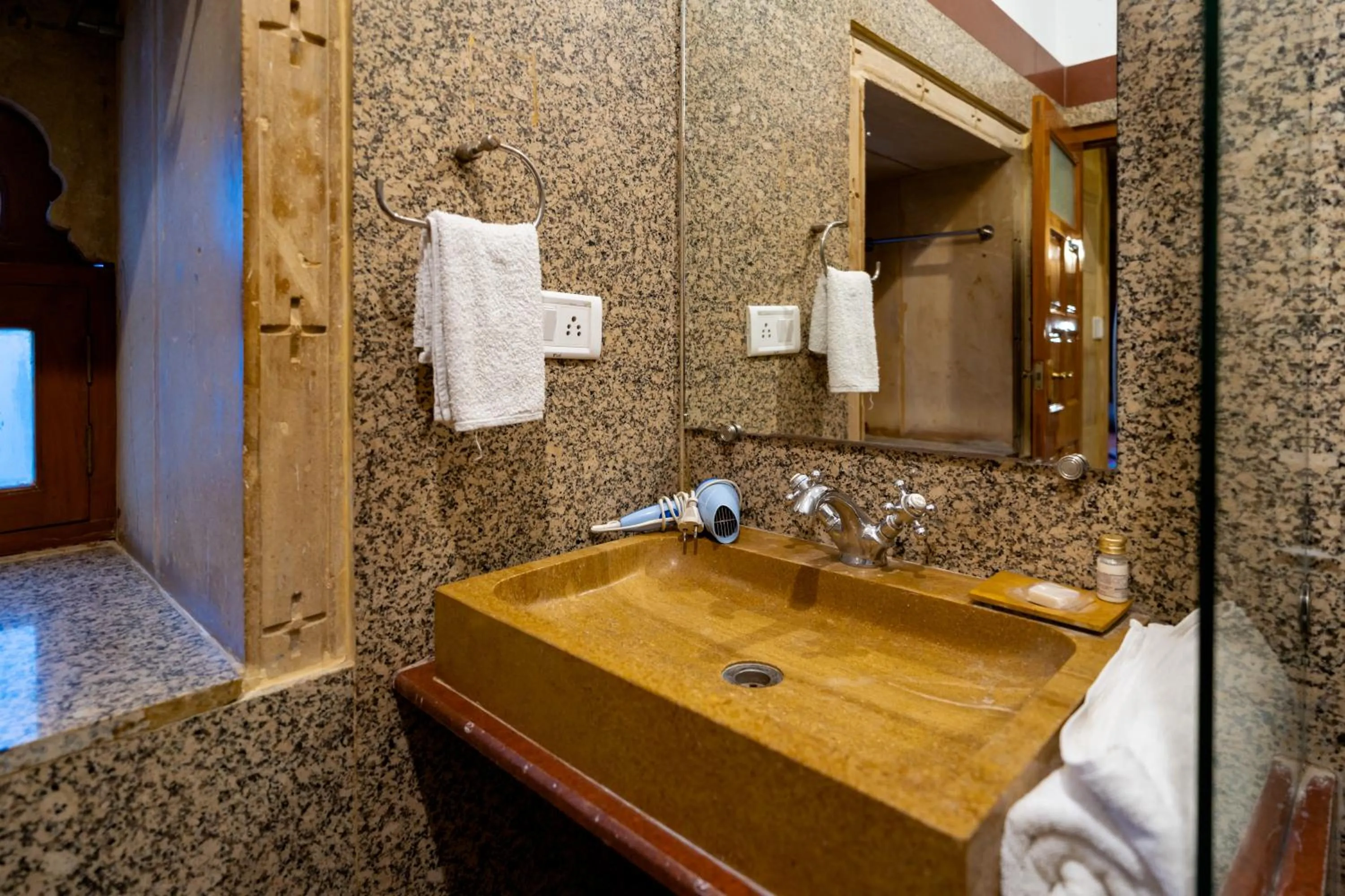 Bathroom in Hotel Fifu