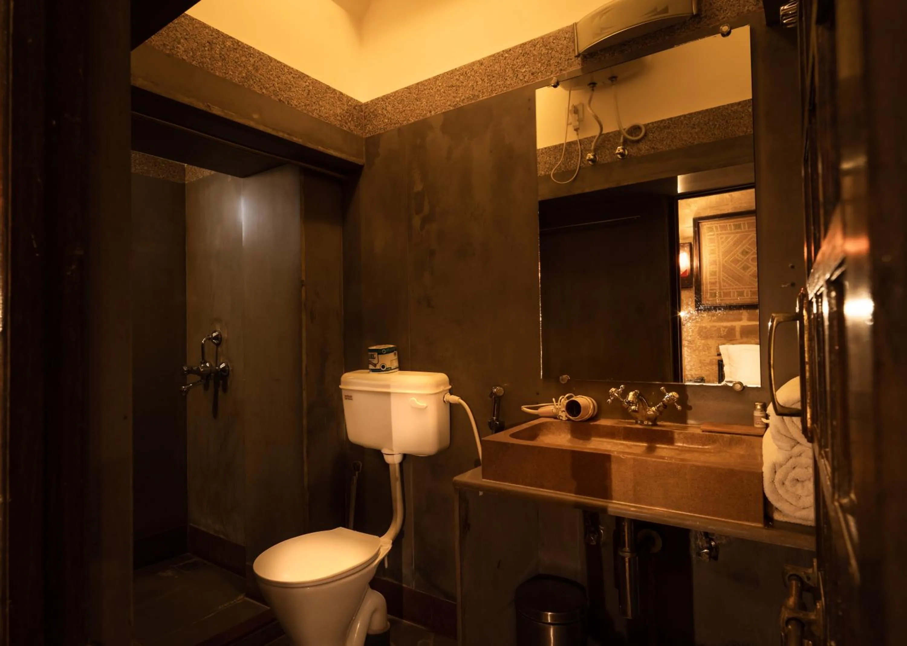 Bathroom in Hotel Fifu