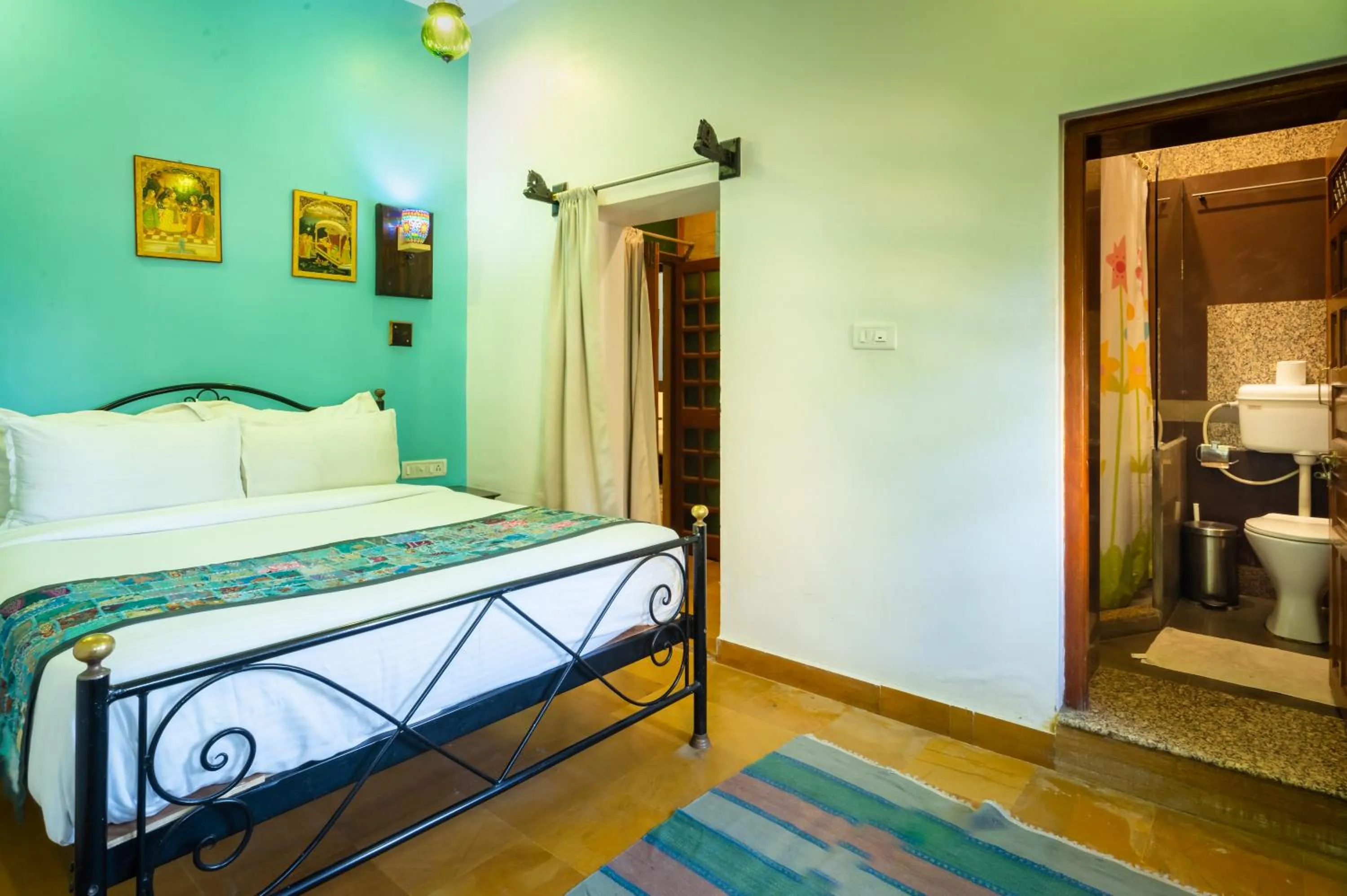 Bedroom, Bed in Hotel Fifu