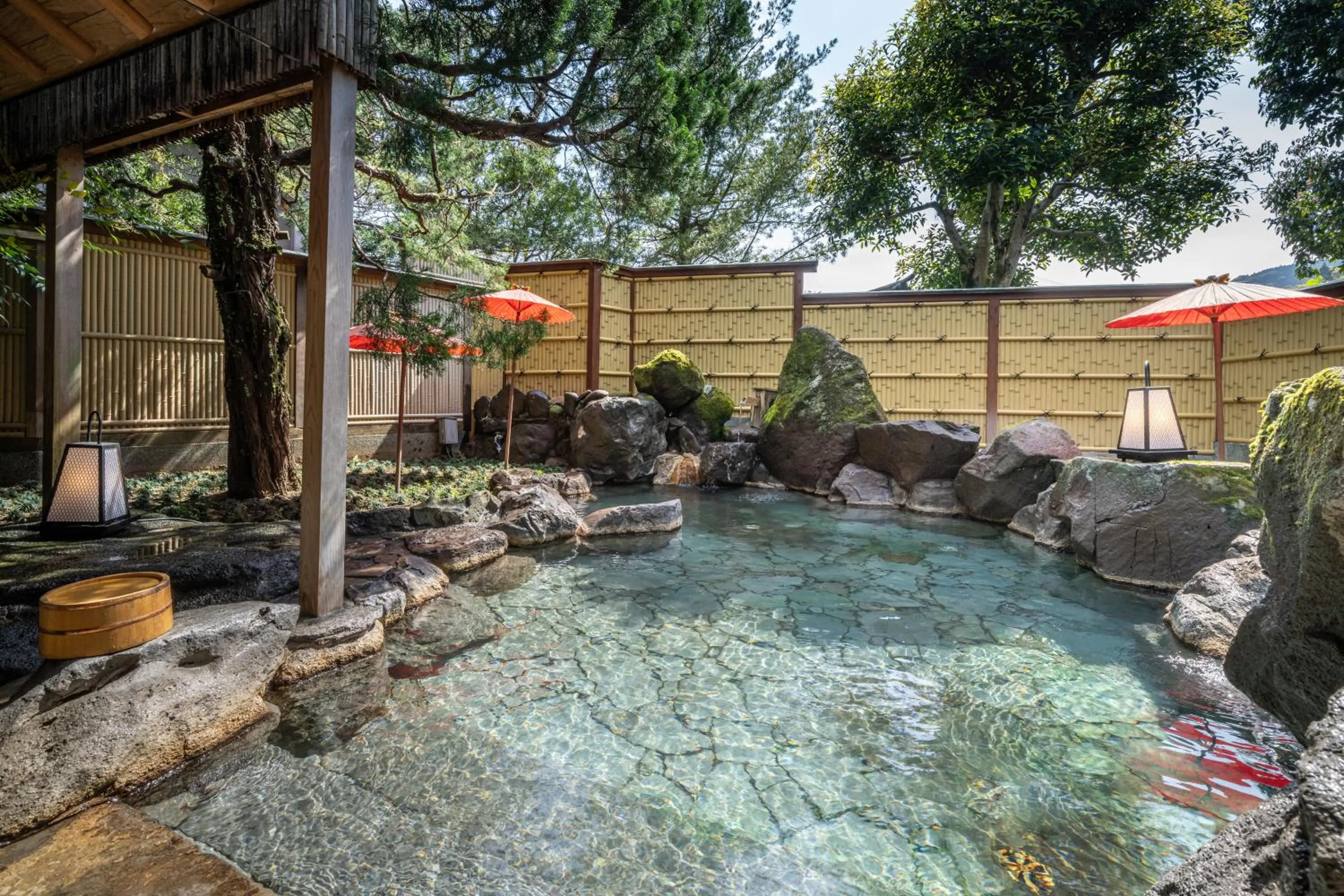 Hot Spring Bath in Wataya Besso