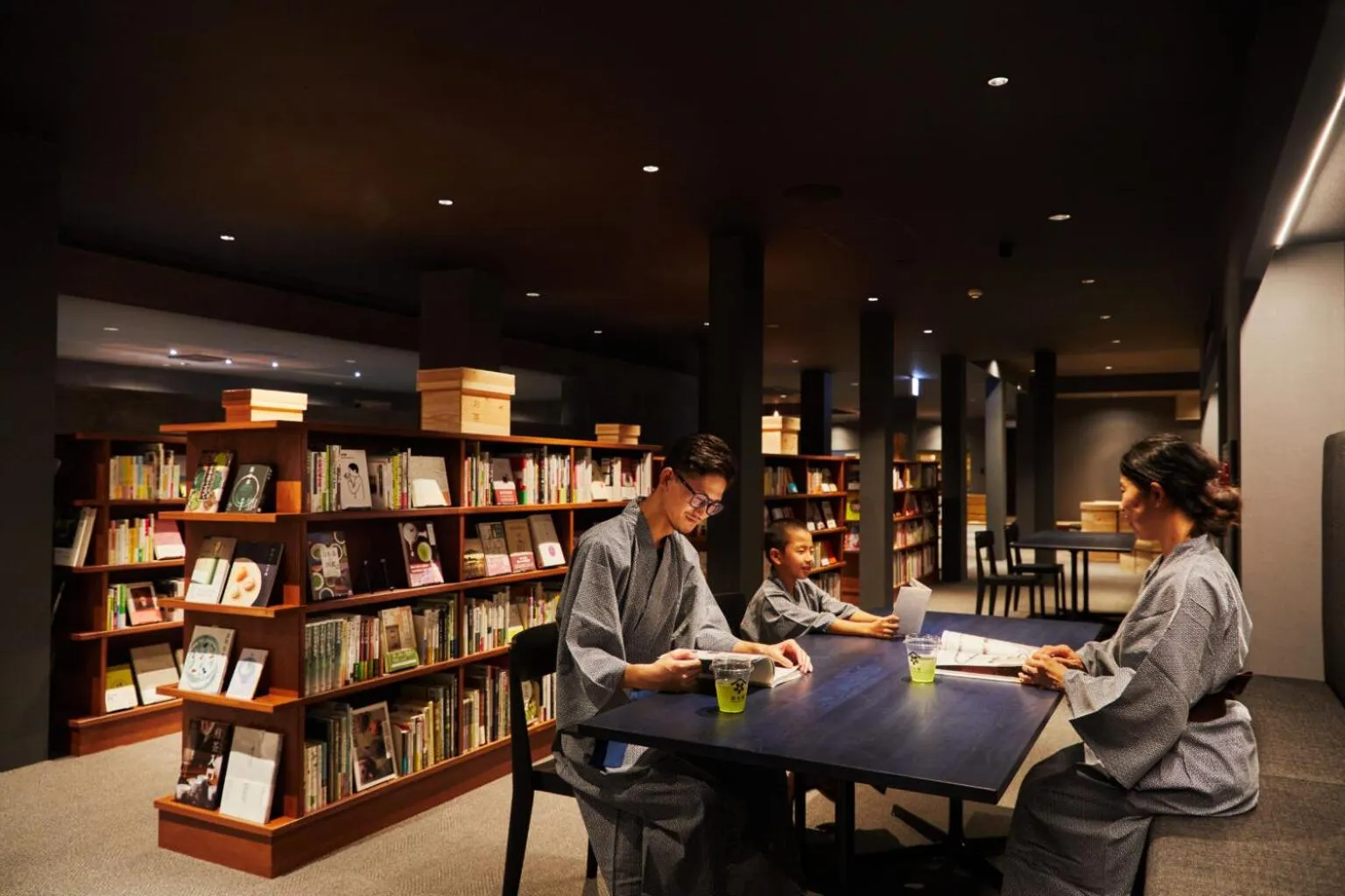 Library in Wataya Besso