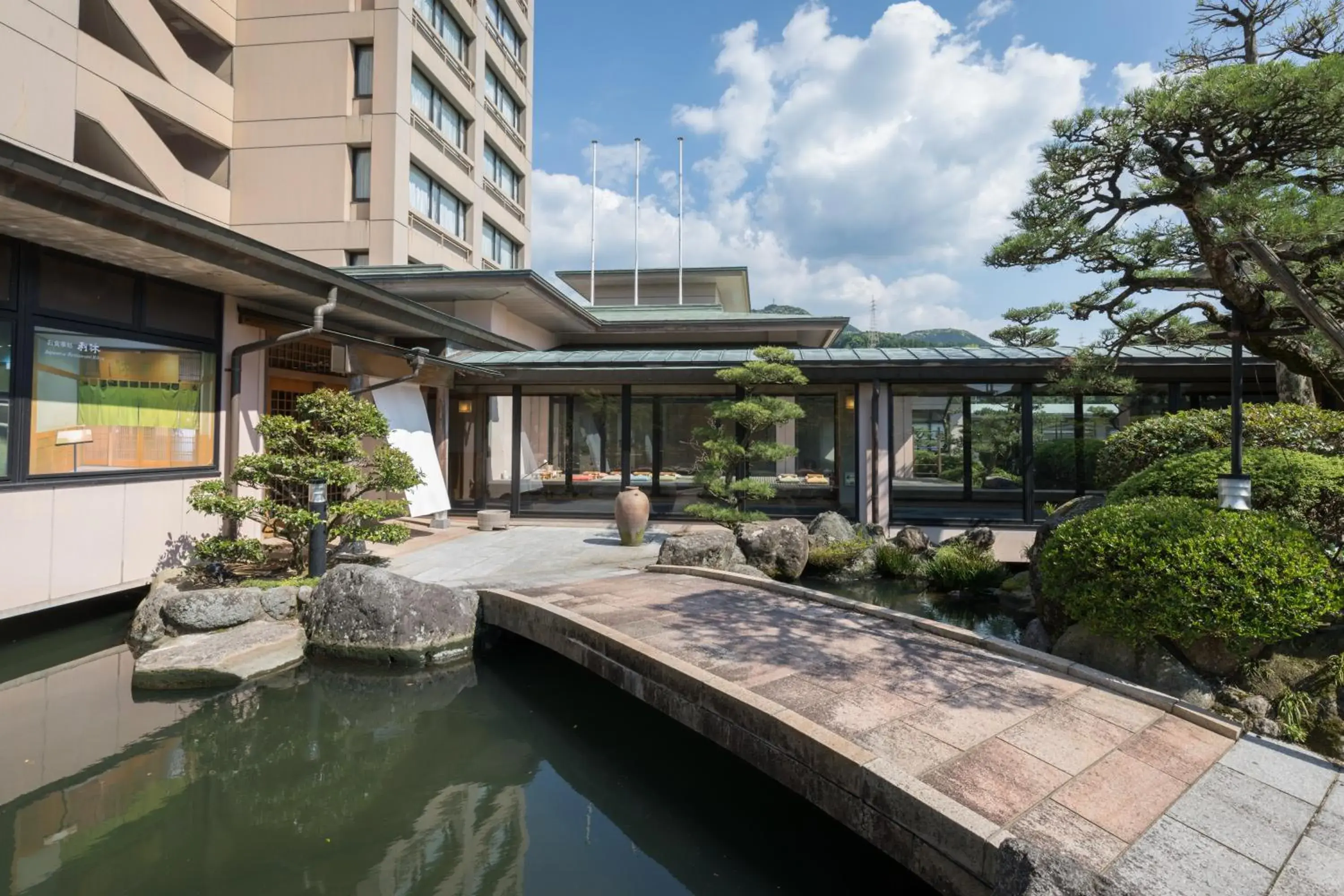 Property building in Wataya Besso Property building in Wataya Besso