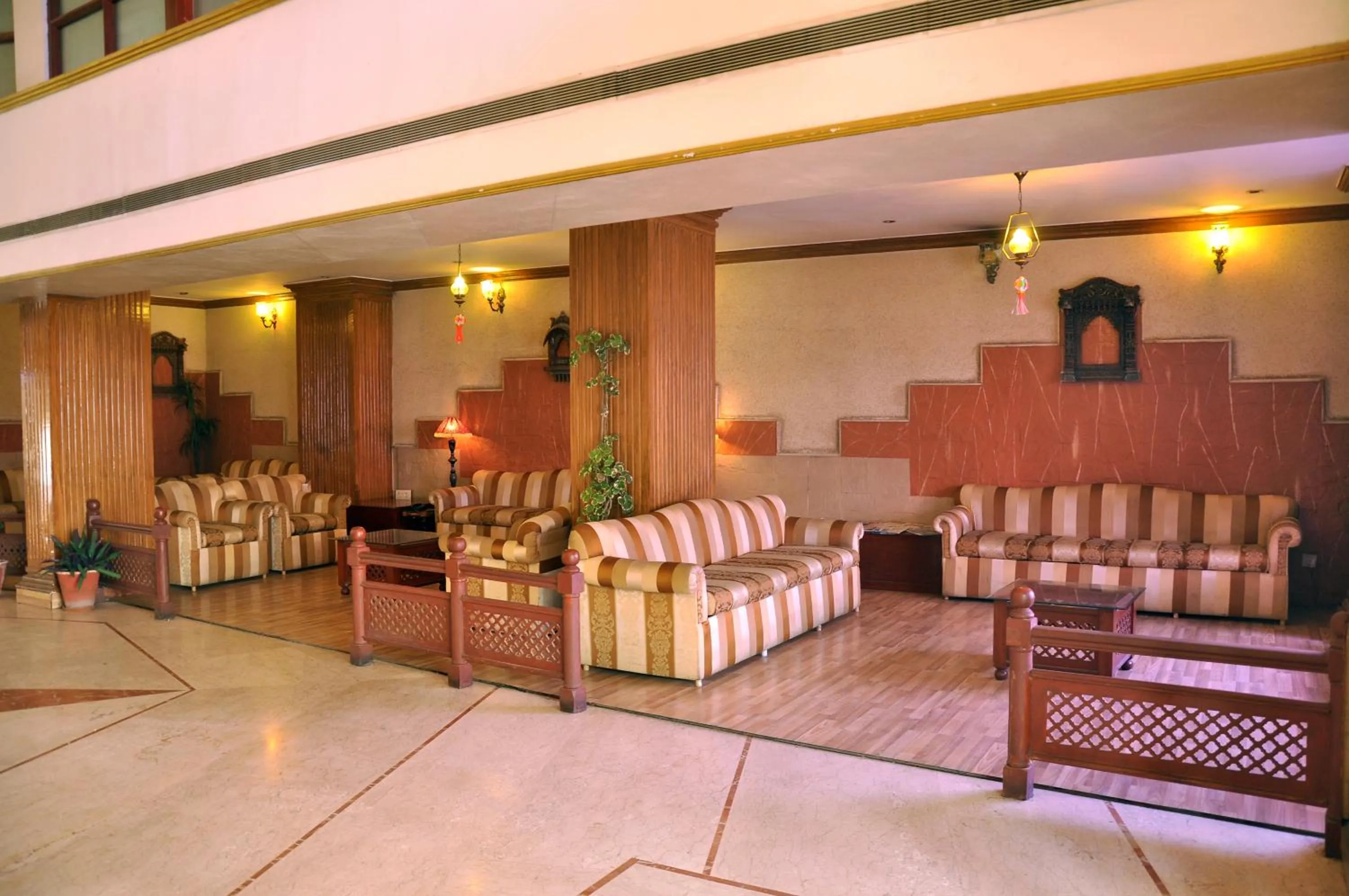 Seating area in Hotel Vishnupriya
