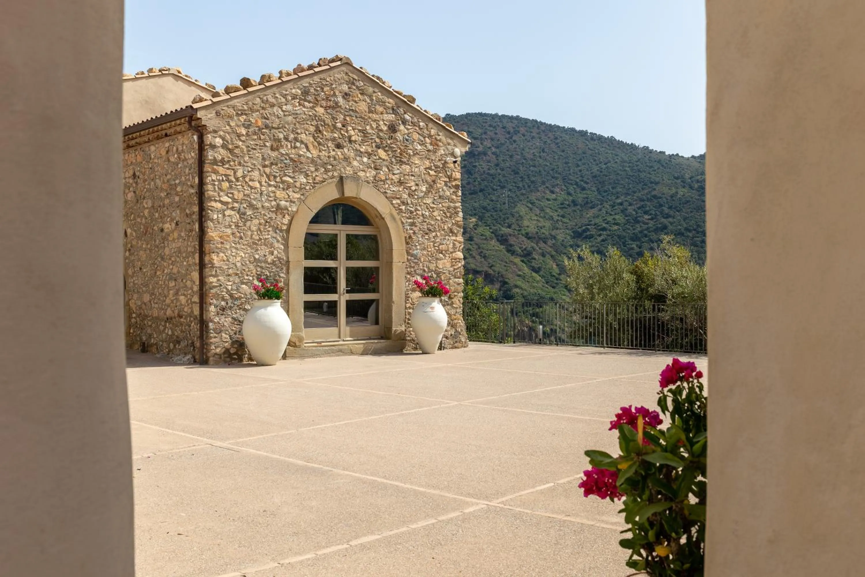 Patio in Borgo d'Orlando - Small Country Hotel