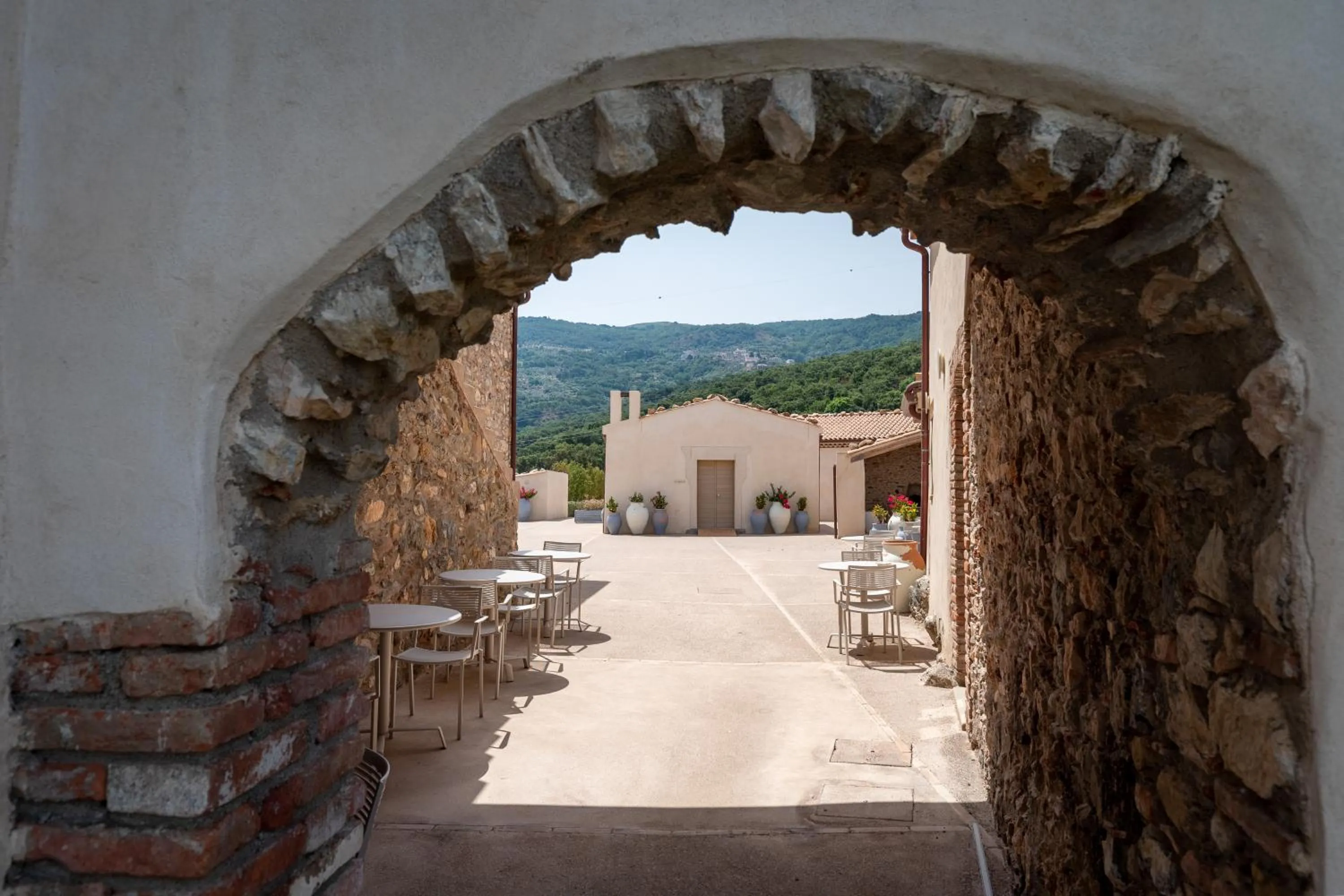 Patio in Borgo d'Orlando - Small Country Hotel
