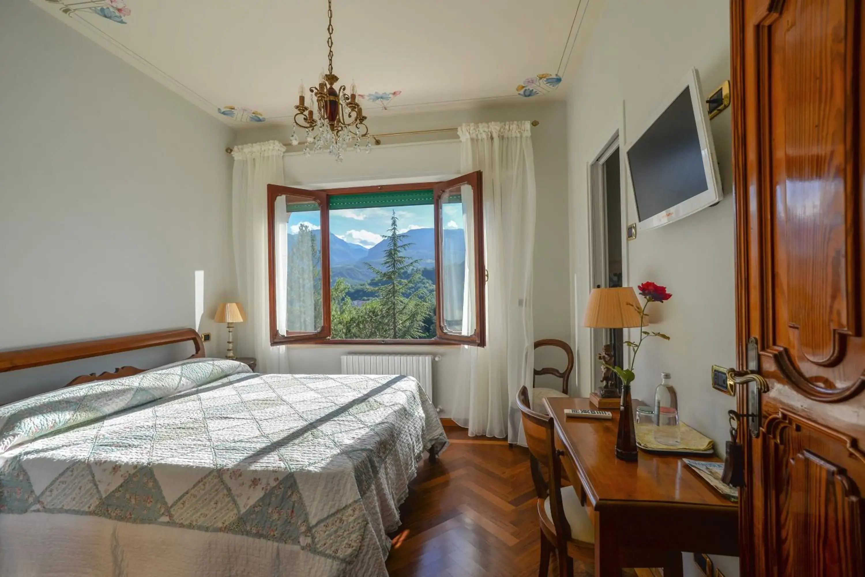 Standard Double Room - single occupancy in Villa delle Rose - Hotel Paradiso Standard Double Room - single occupancy in Villa delle Rose - Hotel Paradiso
