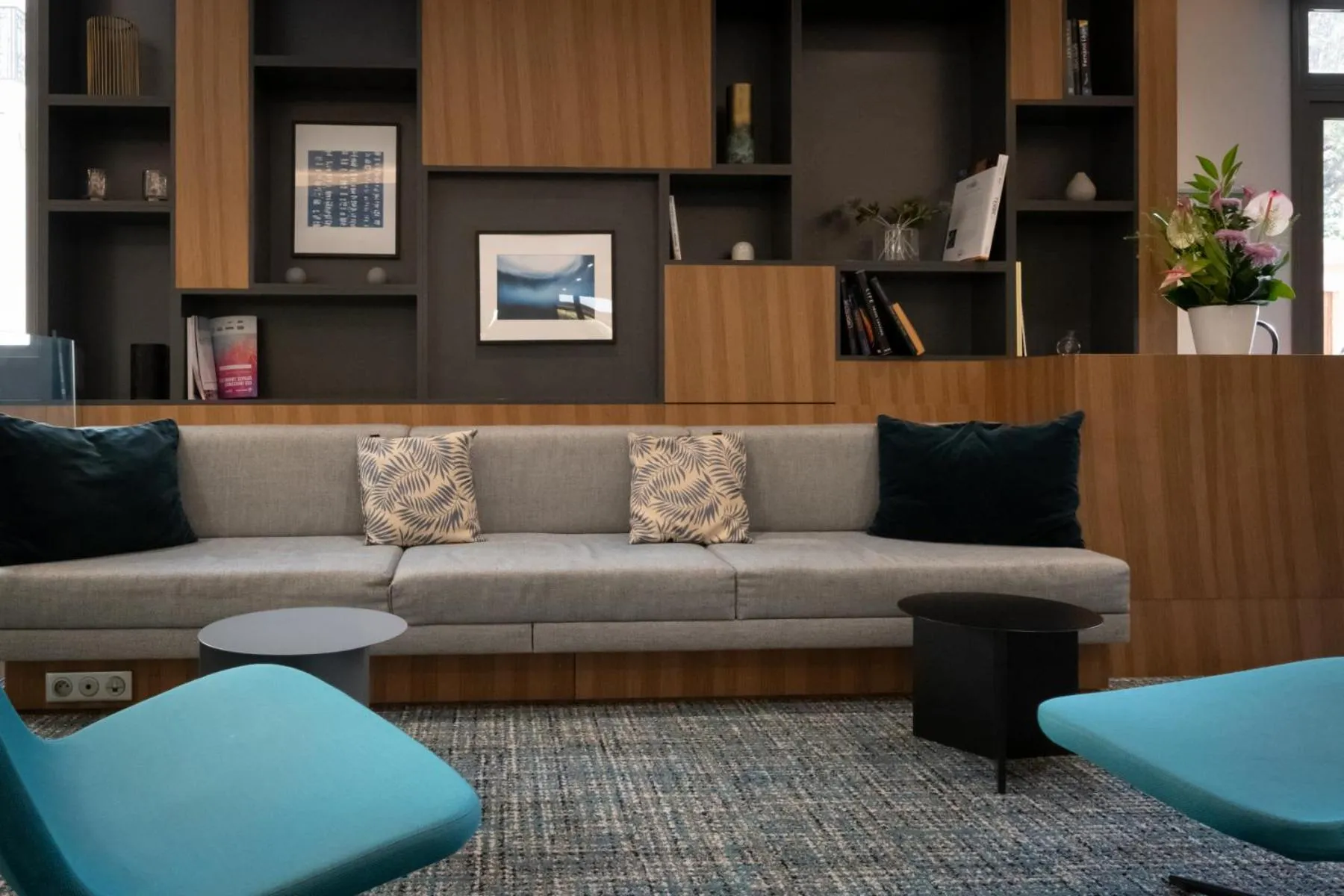 Lobby or reception in Nemea Appart Hotel Cannes Palais