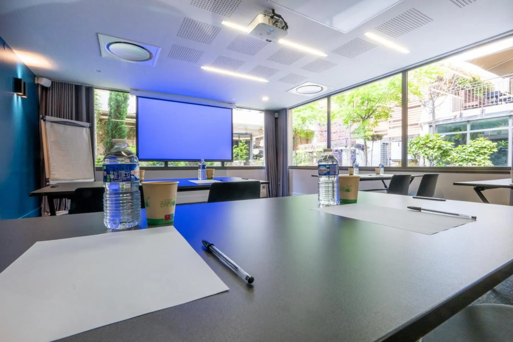 Meeting/conference room in Nemea Appart Hotel Cannes Palais
