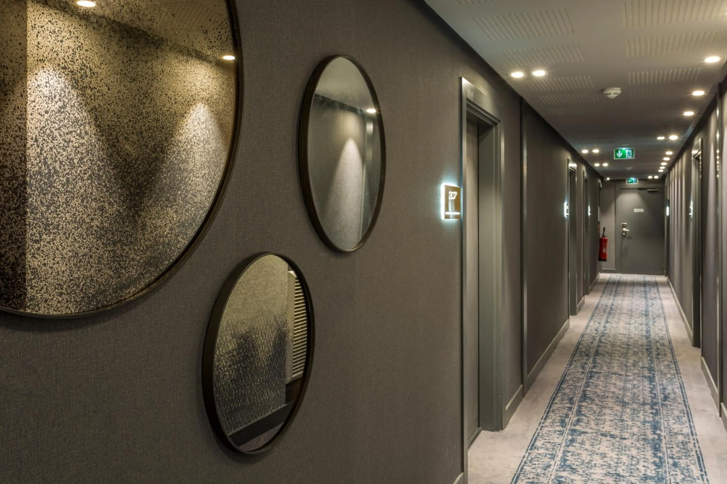 Property building in Nemea Appart Hotel Cannes Palais