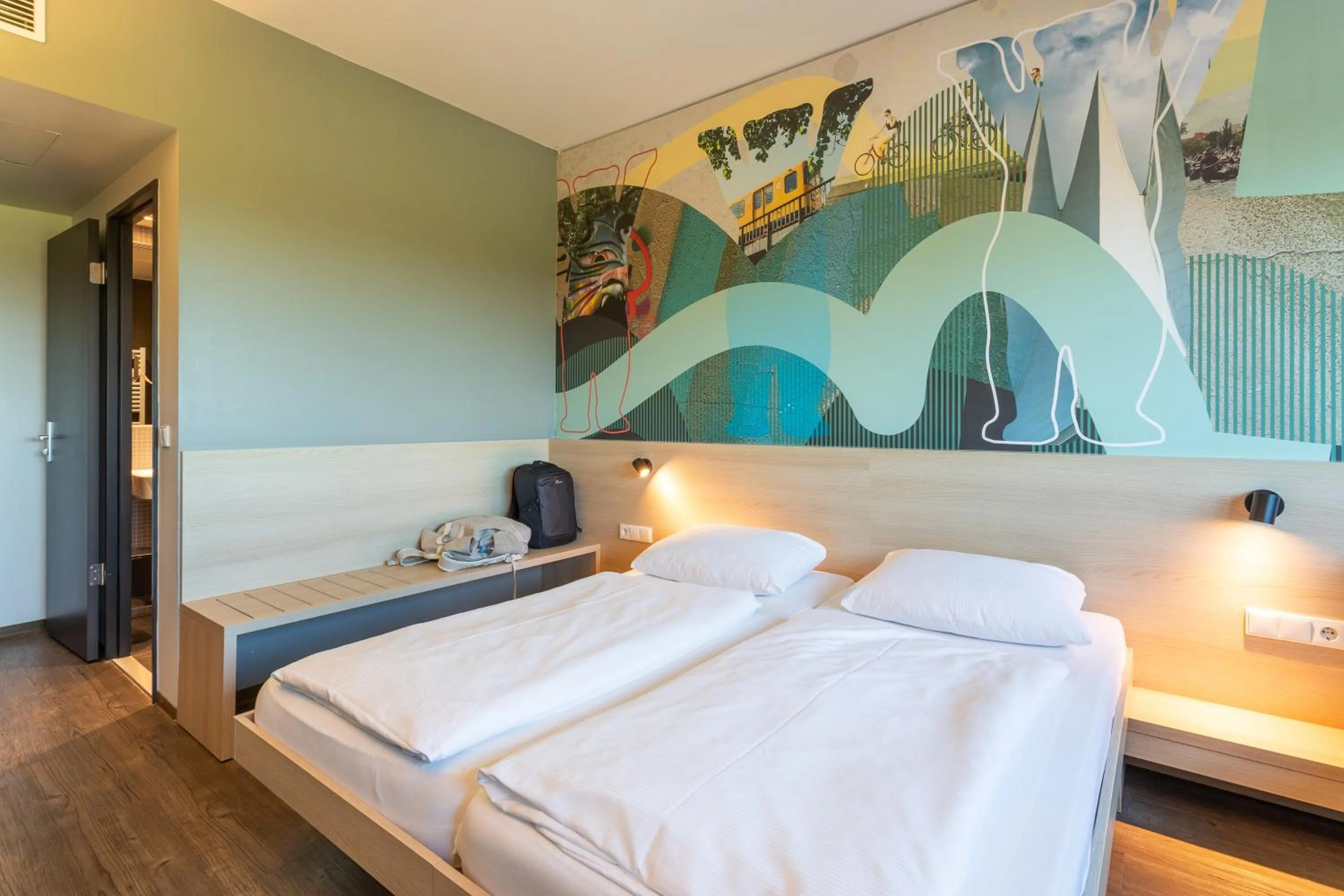 Bedroom, Bed in MEININGER Hotel Berlin Airport