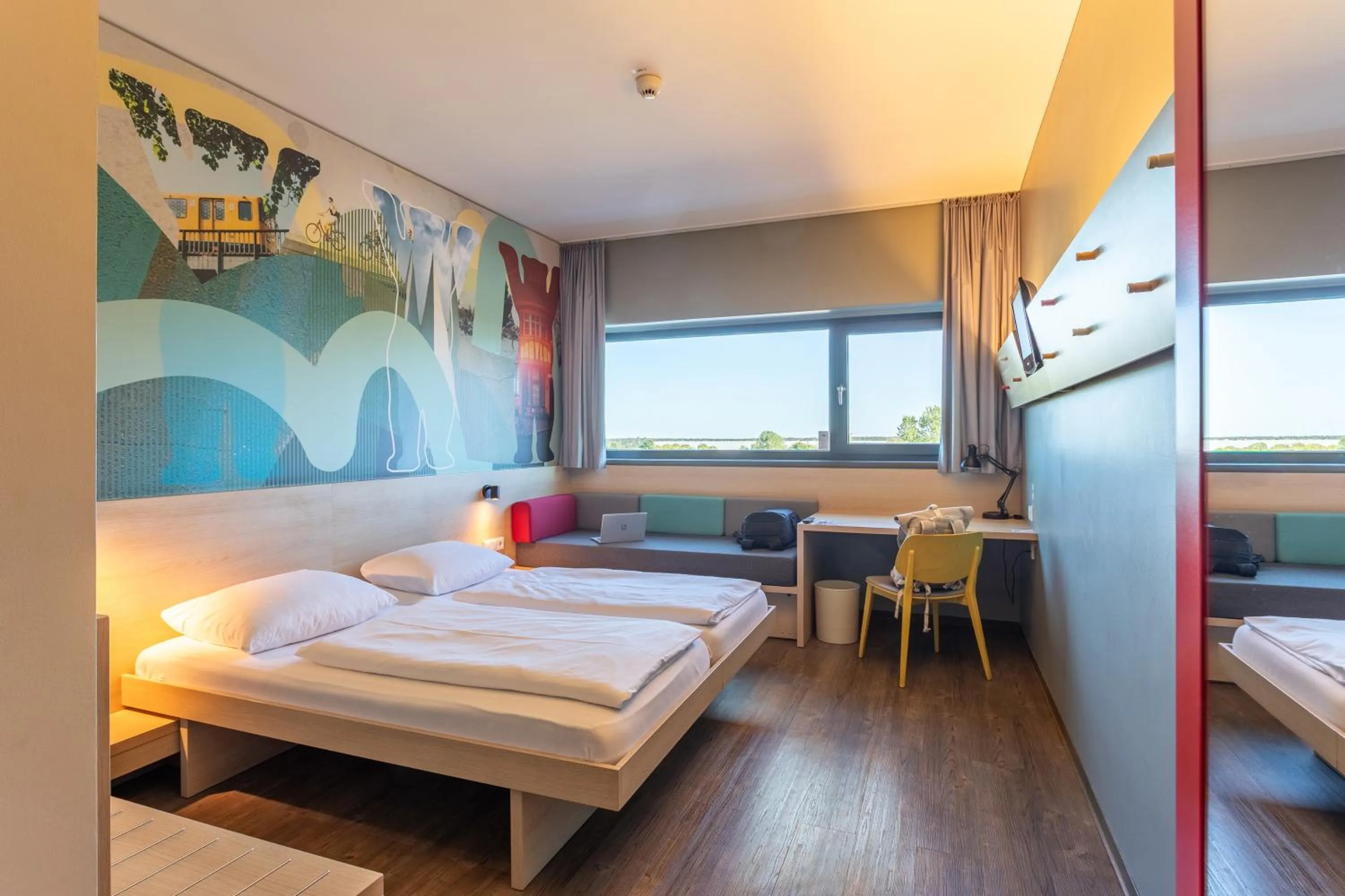 Bedroom, Bed in MEININGER Hotel Berlin Airport