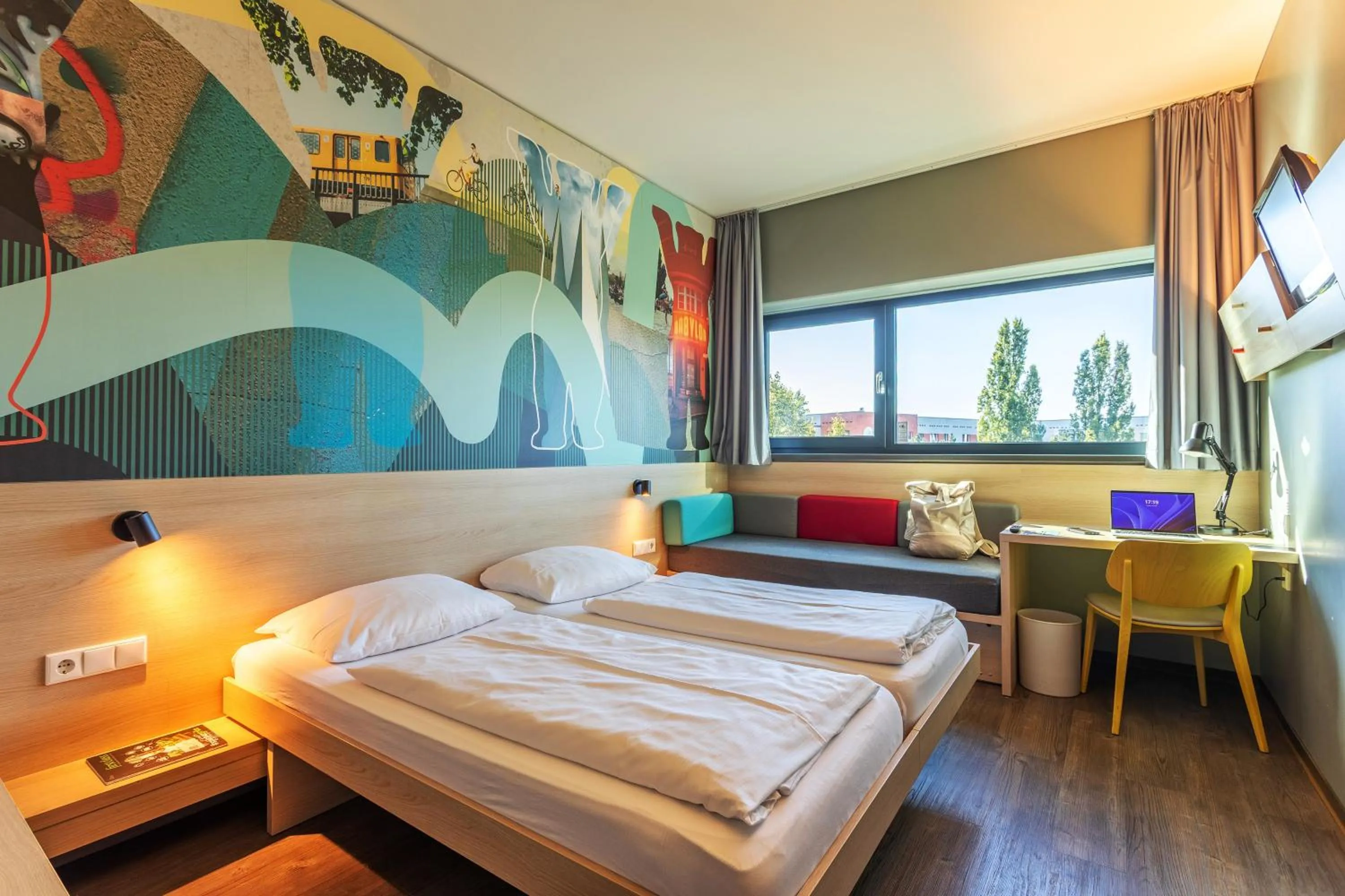 Bedroom, Bed in MEININGER Hotel Berlin Airport