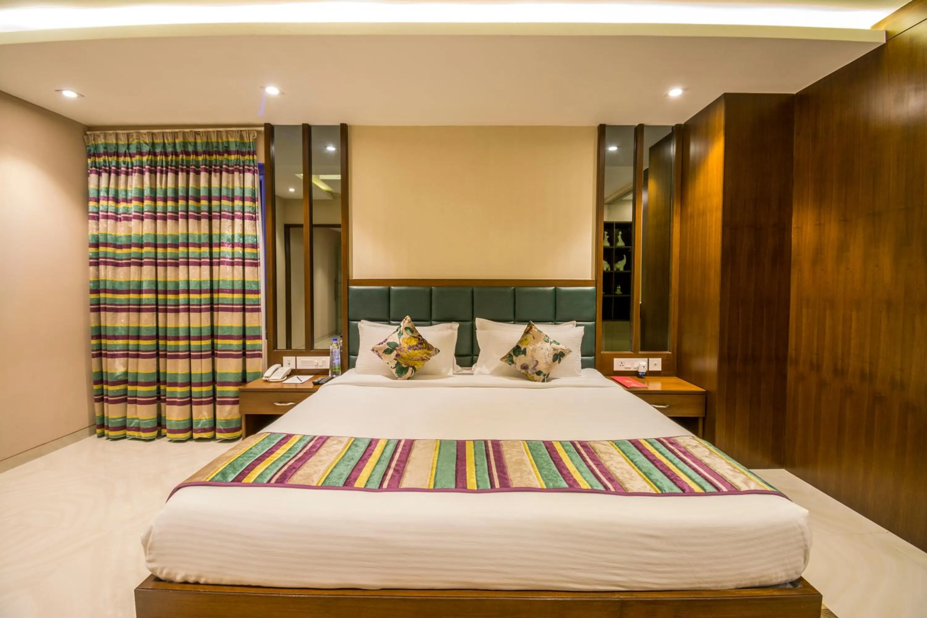 Bedroom, Bed in The Capital Hotel