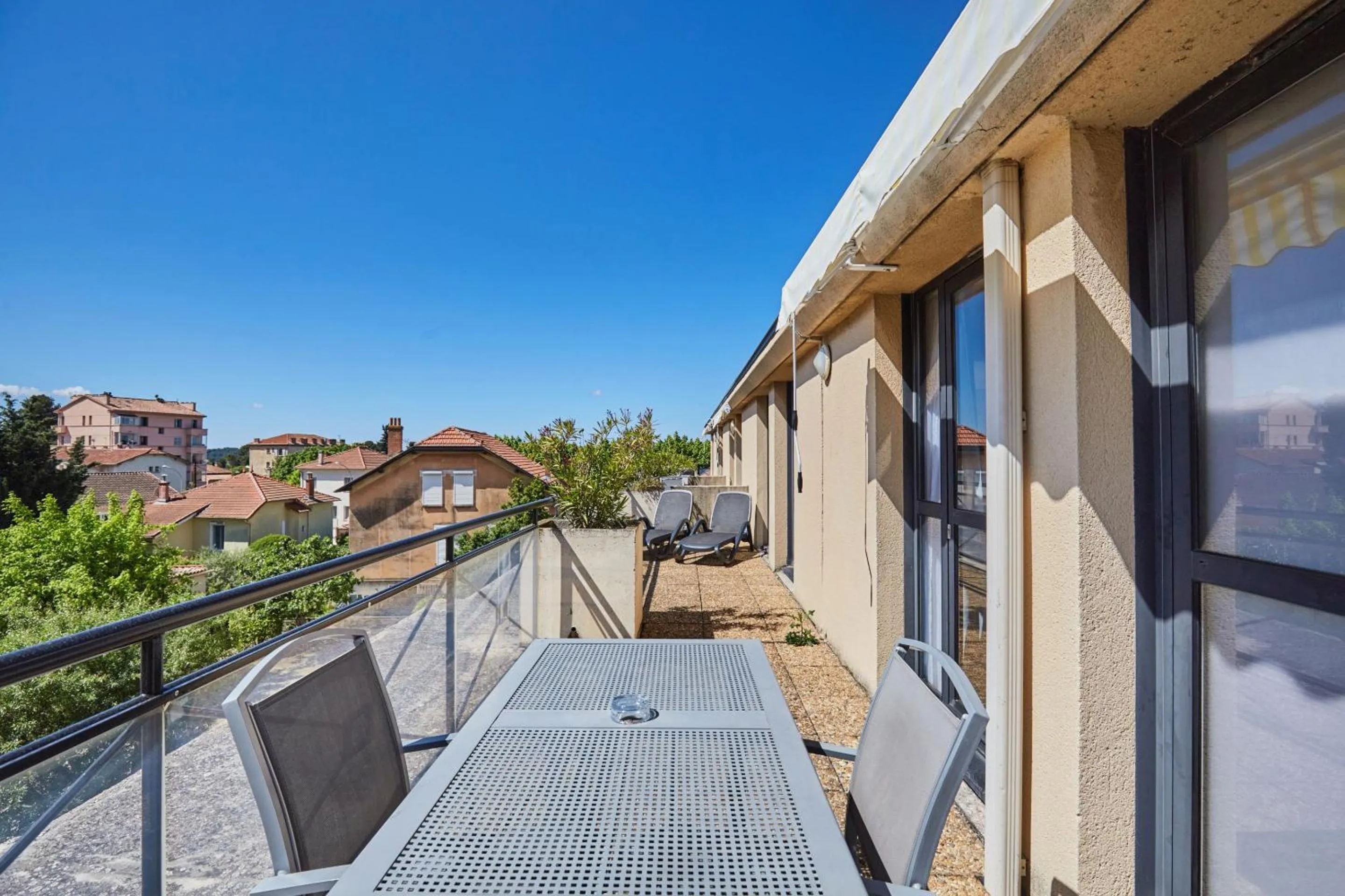 Balcony/Terrace in Appart Hotel Odalys City Aix en Provence Les Floridianes