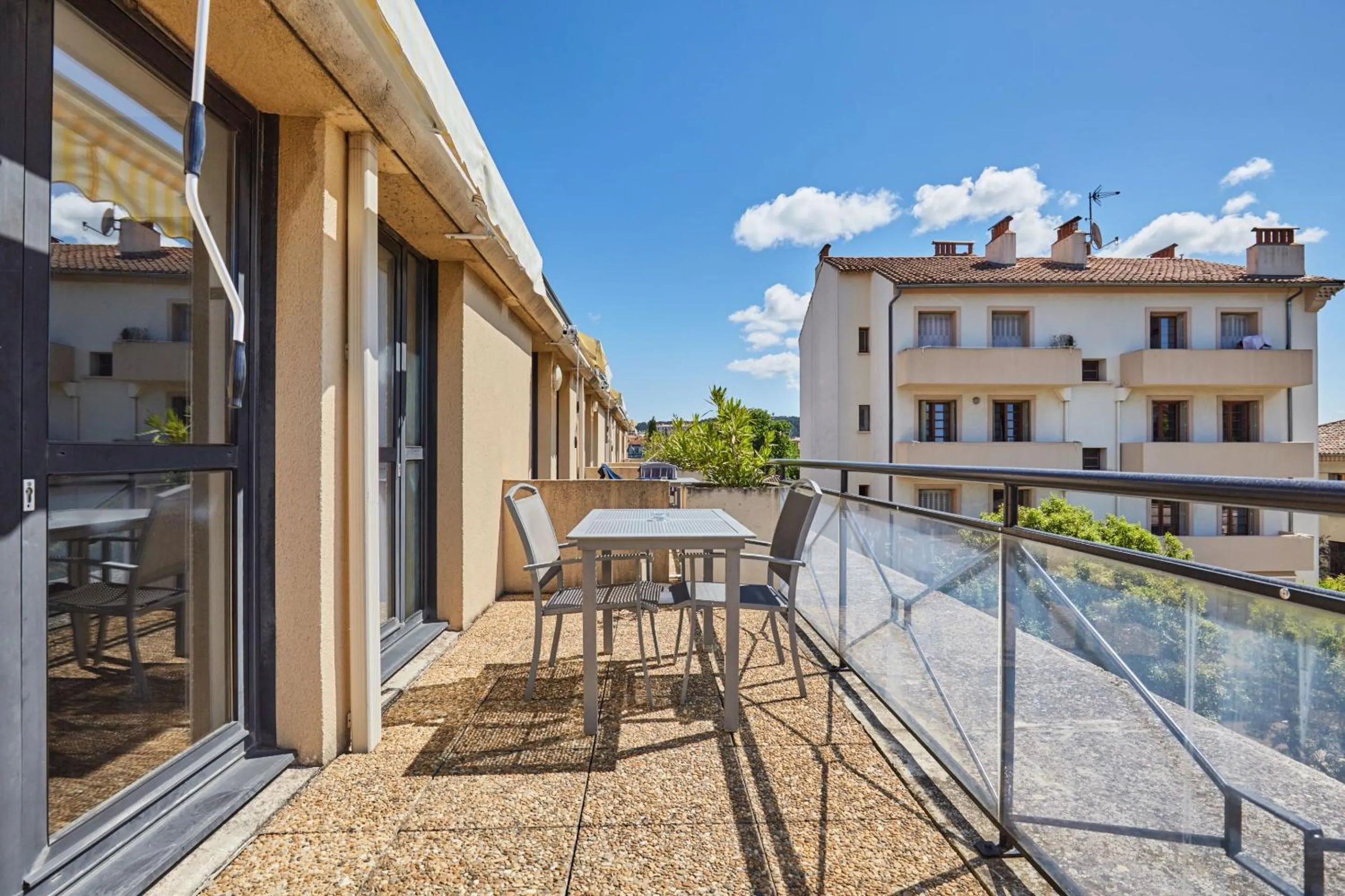Balcony/Terrace in Appart Hotel Odalys City Aix en Provence Les Floridianes