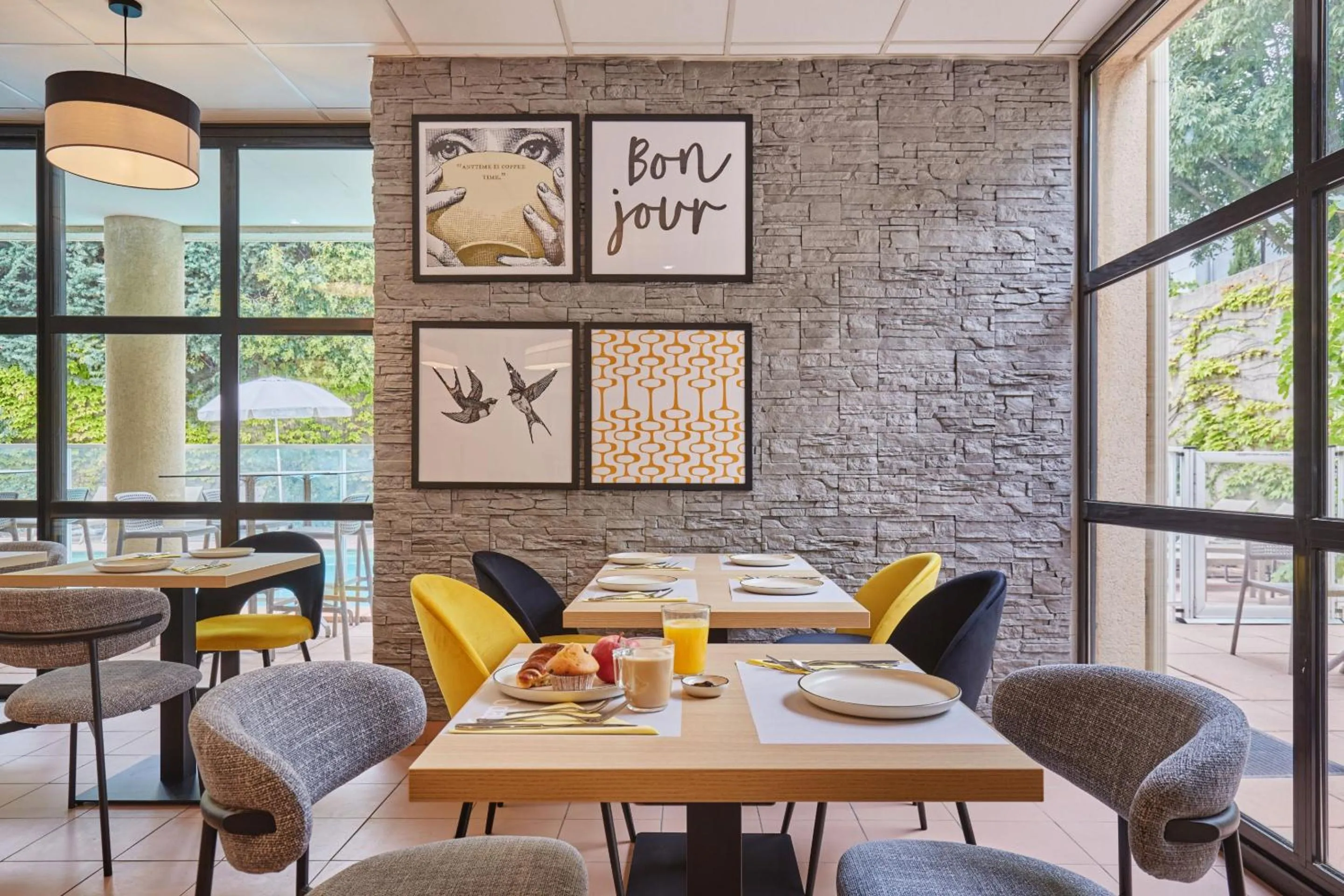 Buffet breakfast in Appart Hotel Odalys City Aix en Provence Les Floridianes