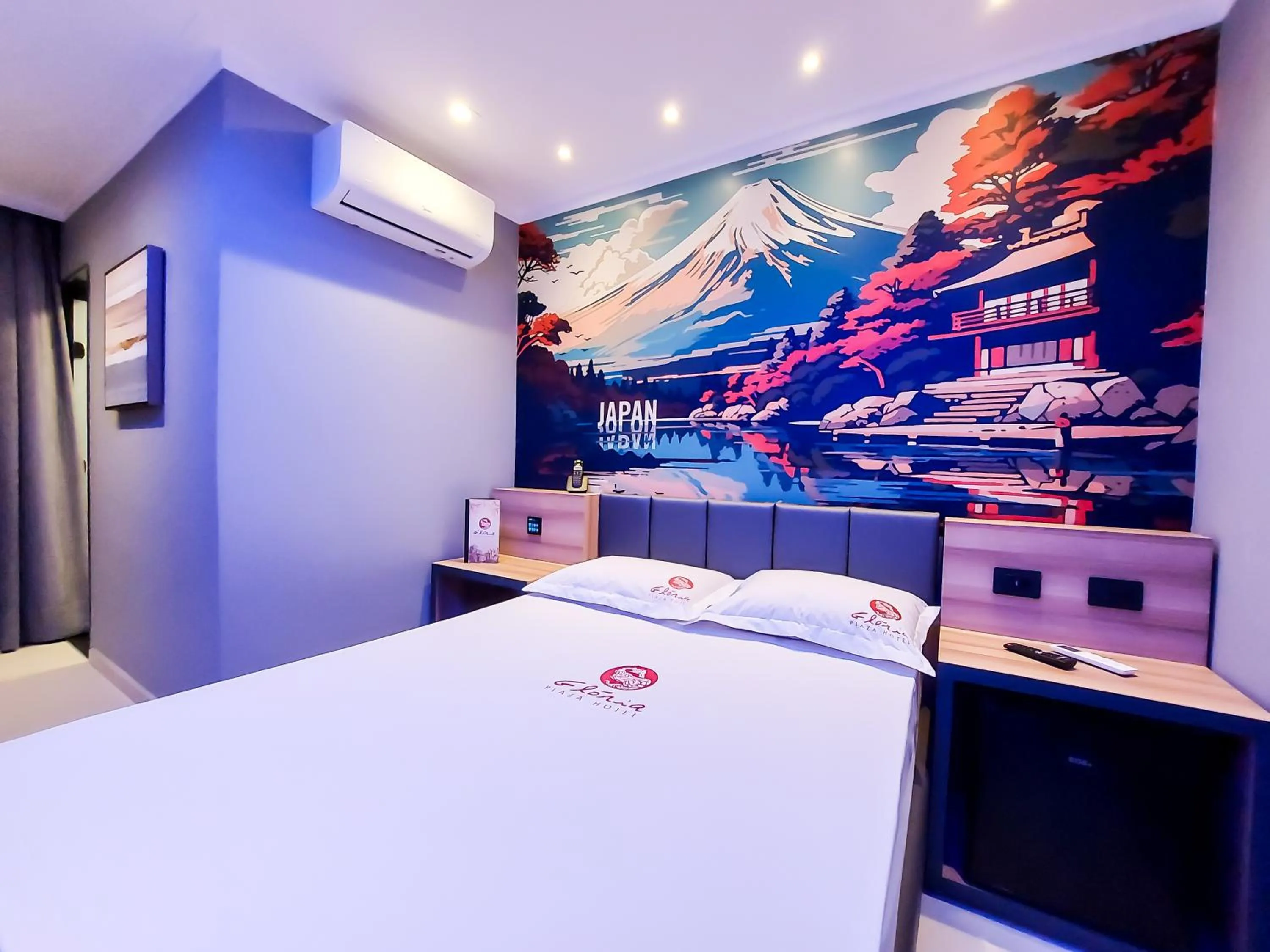 Bed in Glória Plaza Hotel (Adults Only)