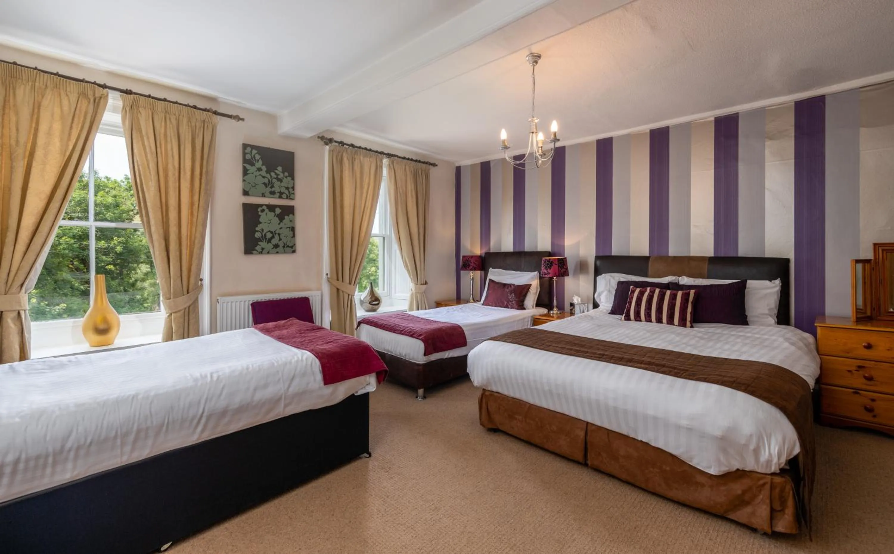 Bedroom, Bed in Alston House Hotel