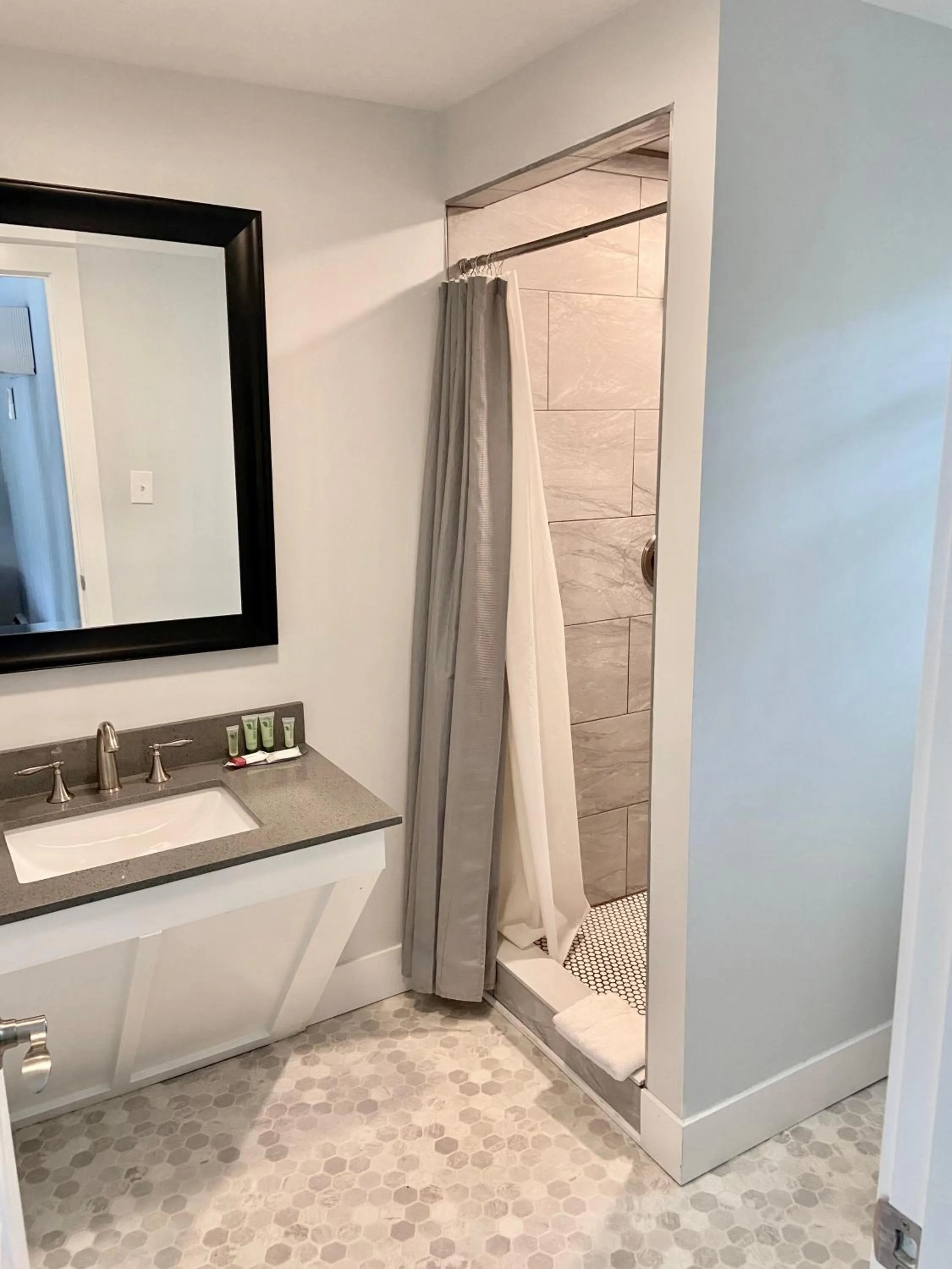 Shower in Elk Rapids Lakeshore Inn