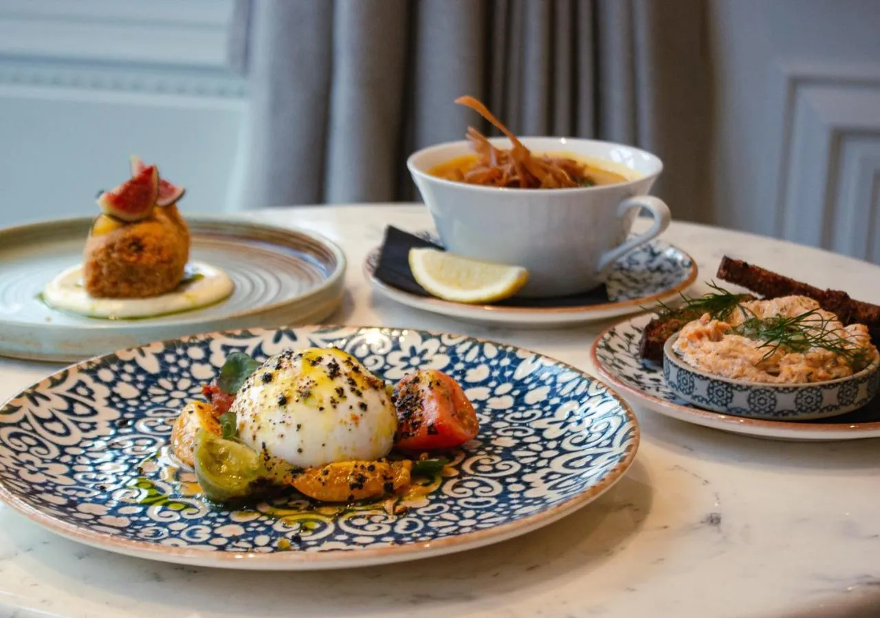 Food in Horwood House Hotel