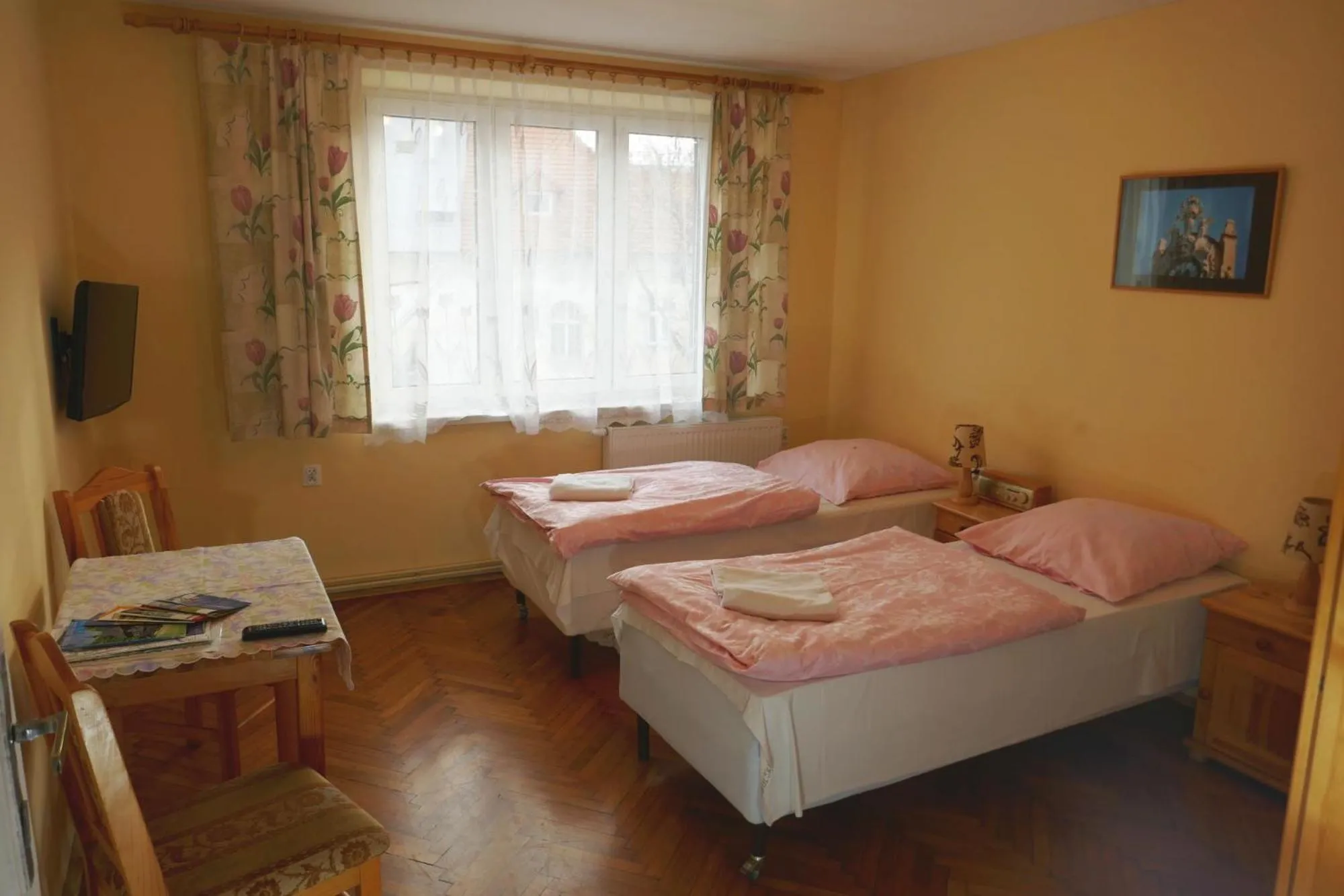 Photo of the whole room, Bed in Cybulskiego Guest Rooms