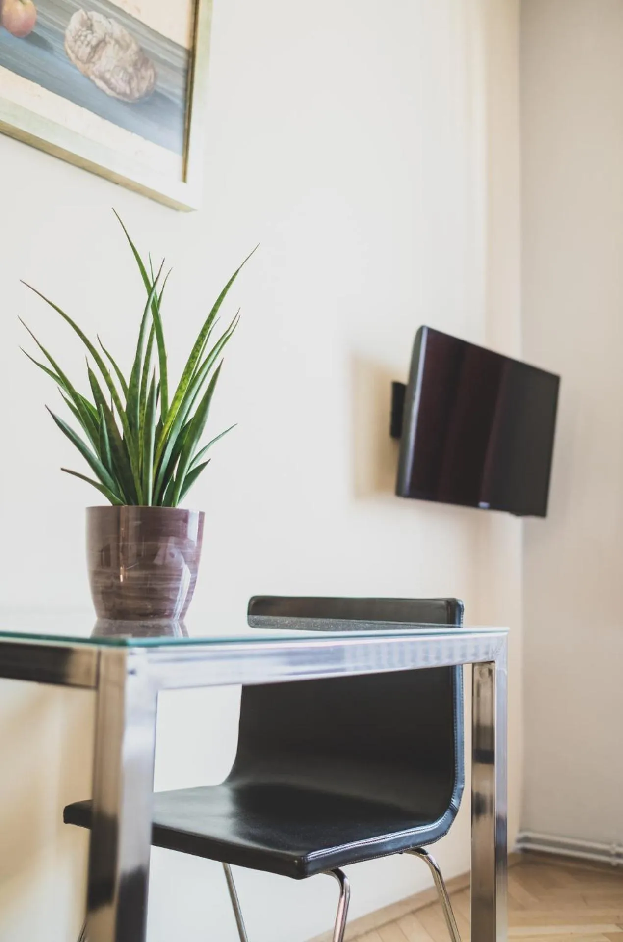 TV and multimedia in Cybulskiego Guest Rooms